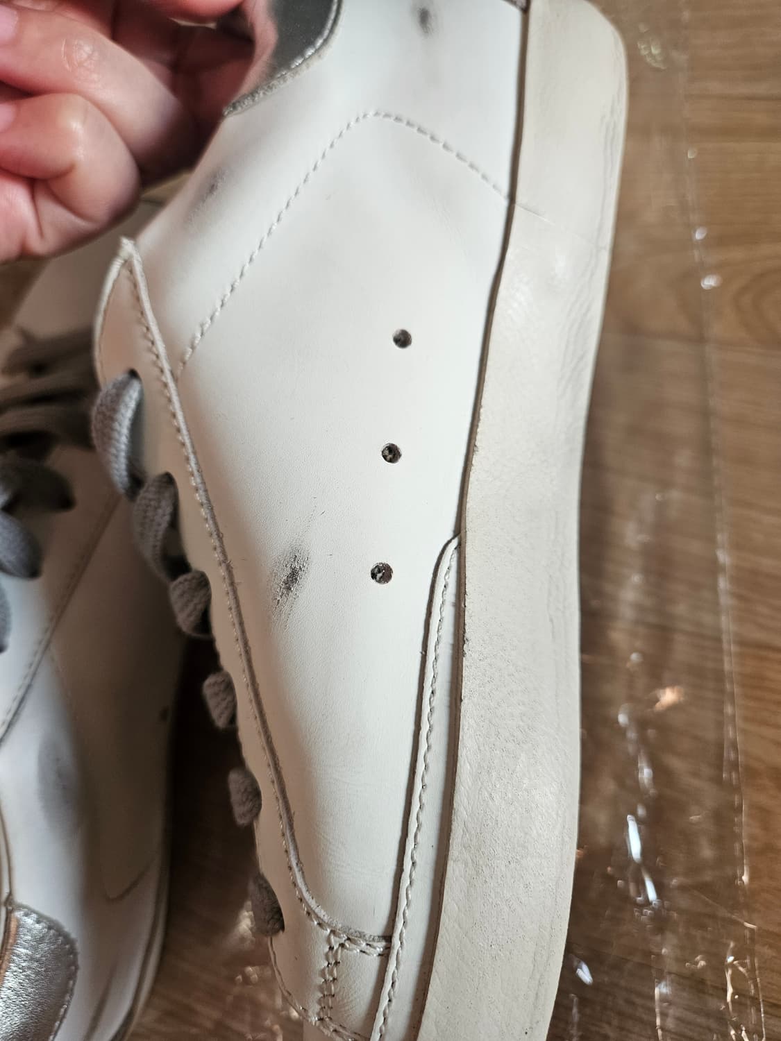 3회 착용) 골든구스 화이트 실버탭 스니커즈 상품이미지8