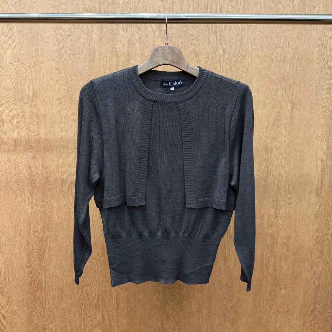 끌로에 골지 울 니트 허리 밴딩 세로 골지 패널 디테일 레귤러핏 브라운 상품이미지2