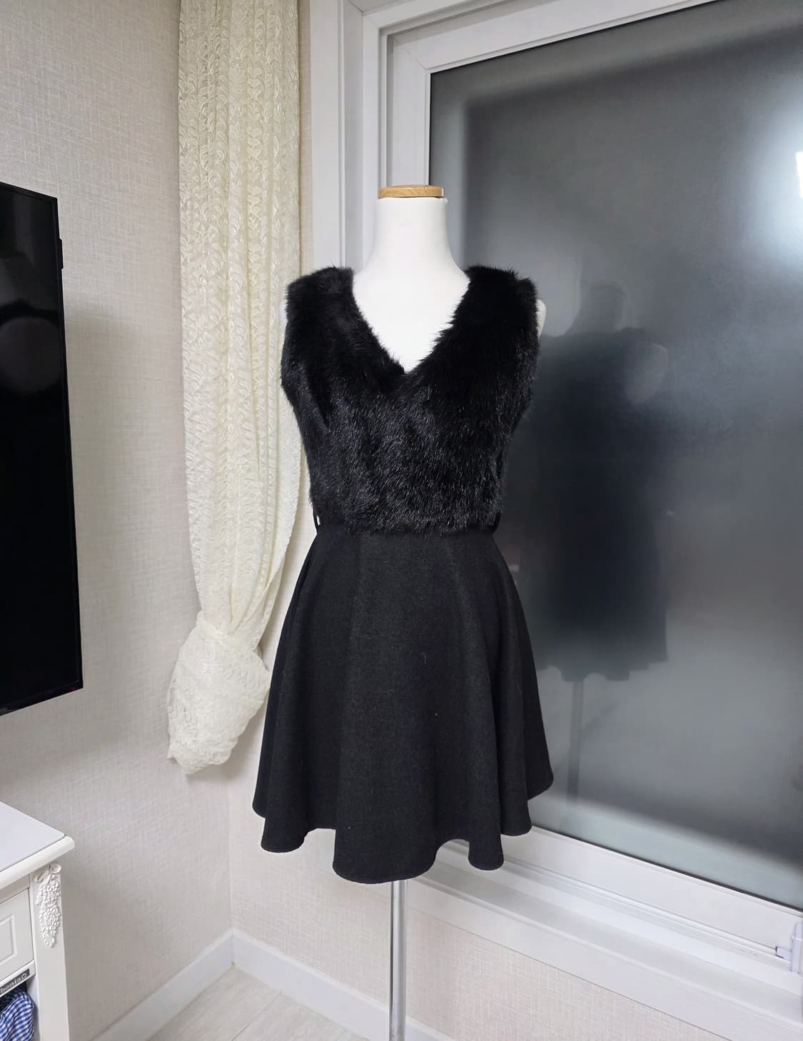 일본제 퍼 트리밍 모직 원피스 블랙 상품이미지1