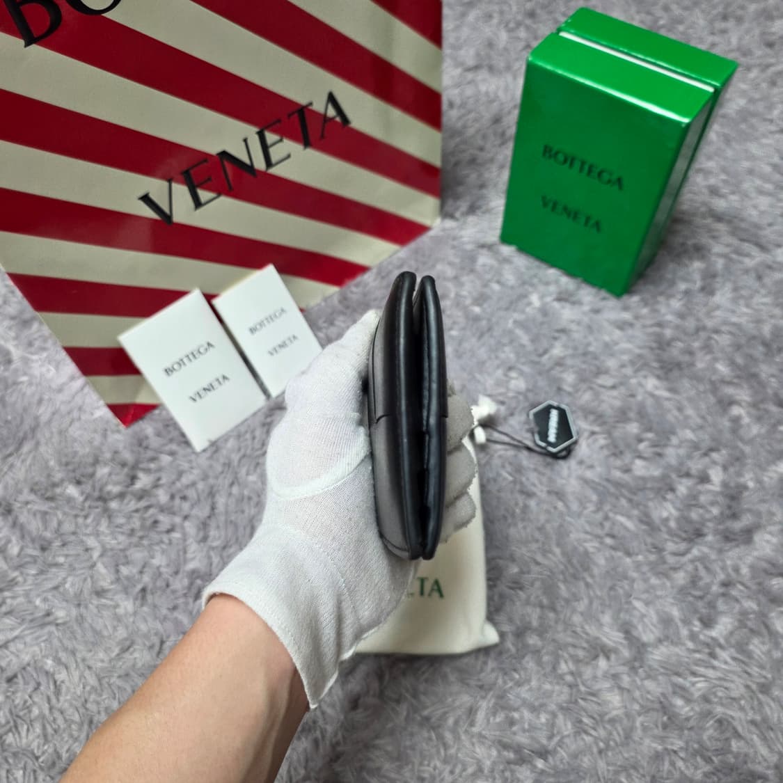 {클로젯}[Os][24ss신형]보테가베네타 맥시 인트레치아토 반지갑 상품이미지10