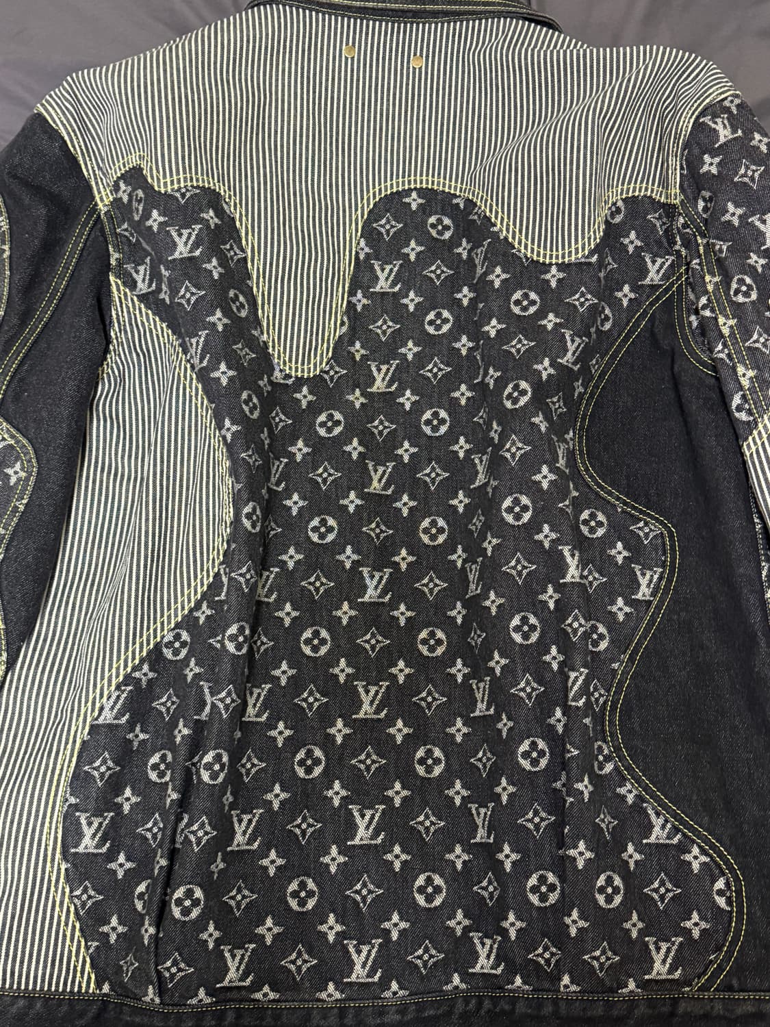 루이비통 크레이지 데님 판매 상품이미지5