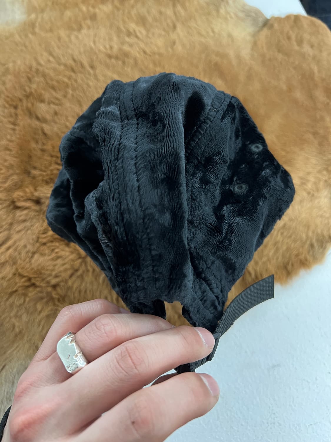 슈프림 벨벳 캠프캡 상품이미지4