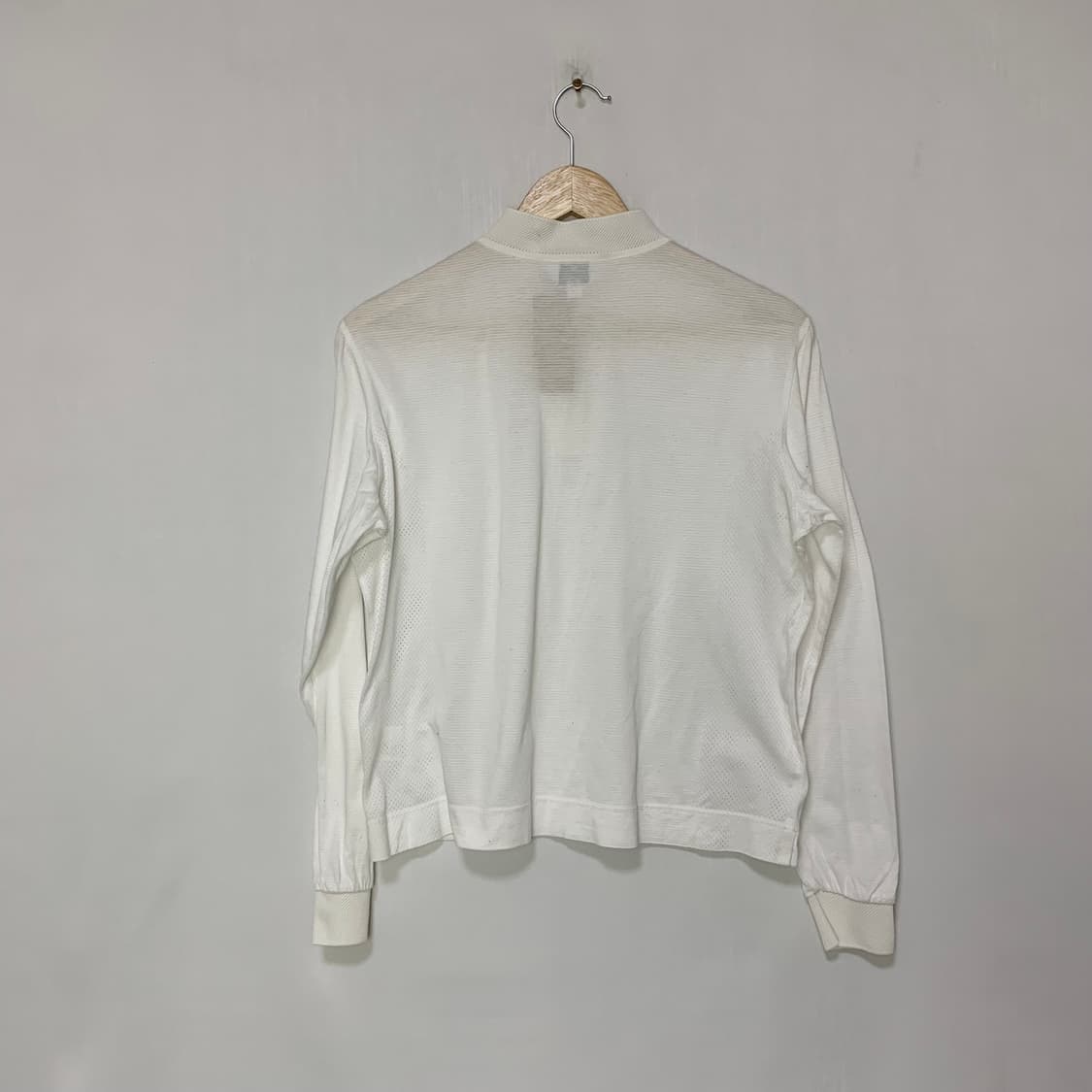 지방시 골프웨어 버튼 모크넥 세미크롭 롱슬리브 긴팔 티셔츠 여성 M 상품이미지8