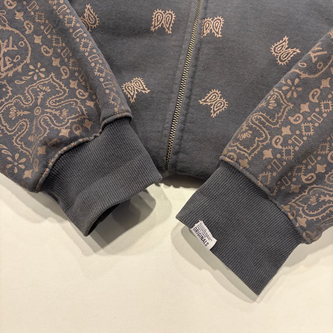 [L] 디스이즈네버댓 페이즐리 후드집업 블랙 C729 상품이미지5