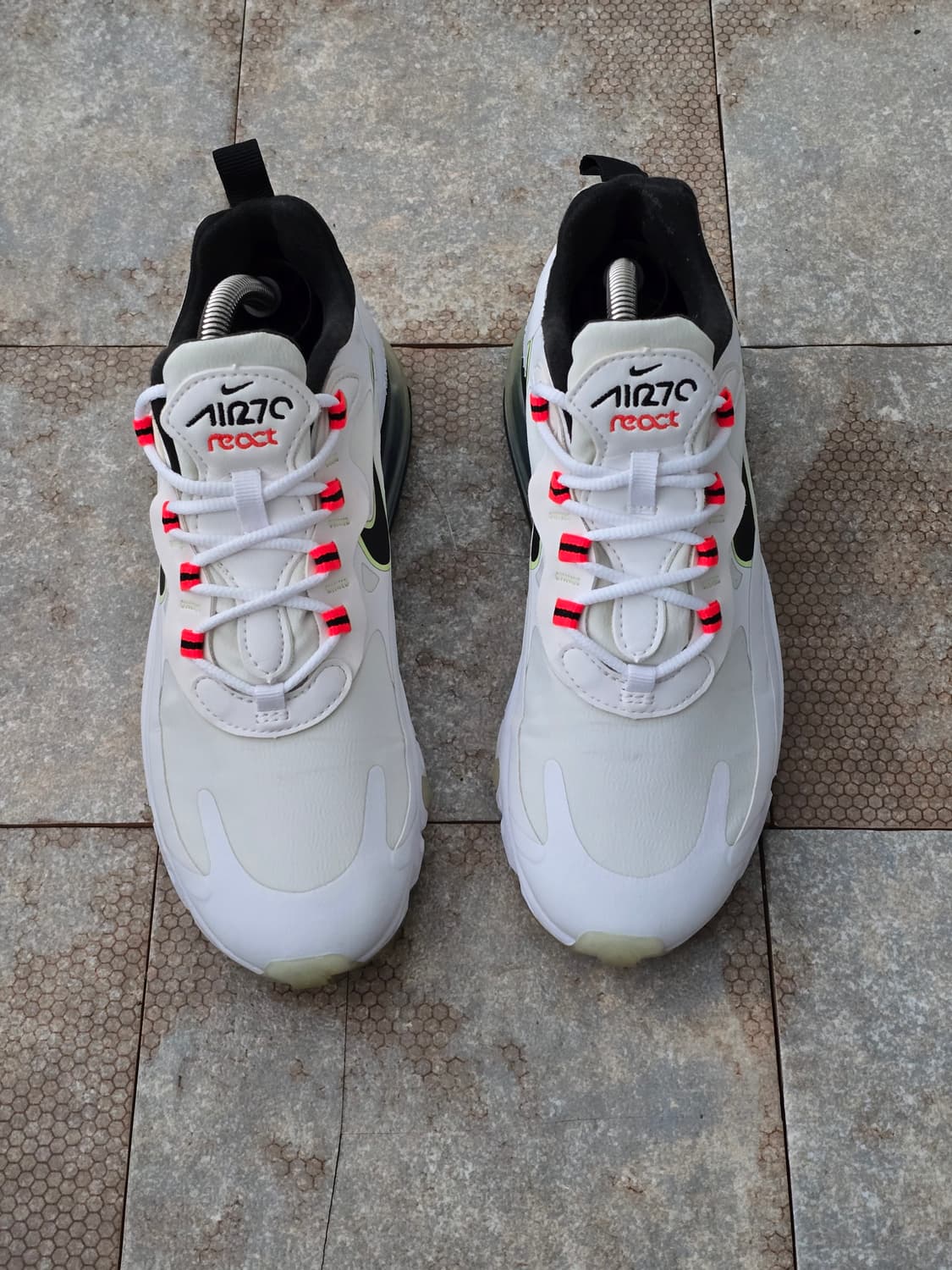 (235)나이키 에어맥스 270 리액트 se 월드 와이드 상품이미지2