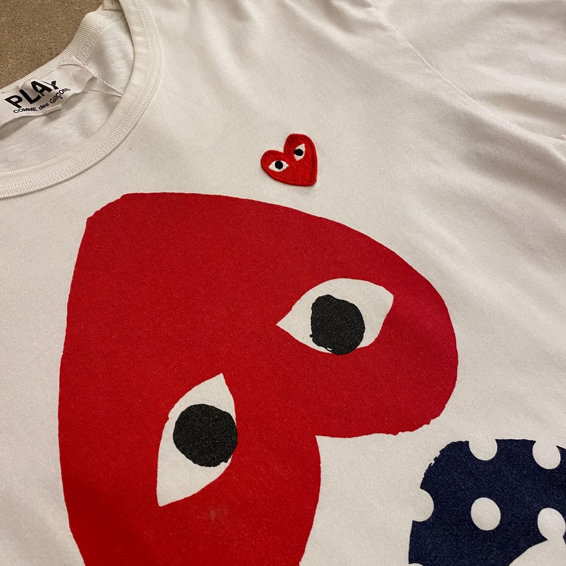 꼼데가르송 플레이 티셔츠 상품이미지2