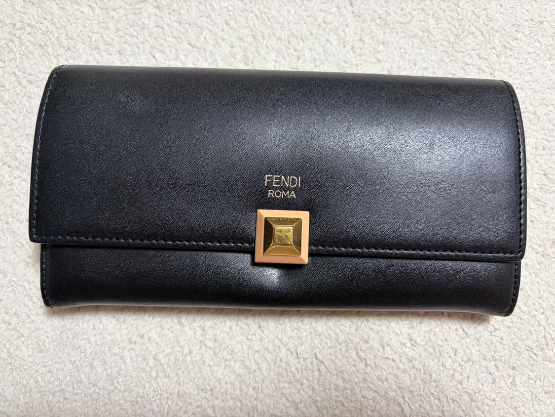 펜디(FENDI) 여성 장지갑 (모델명:8M0251 SRO F13JQ)  상품이미지1