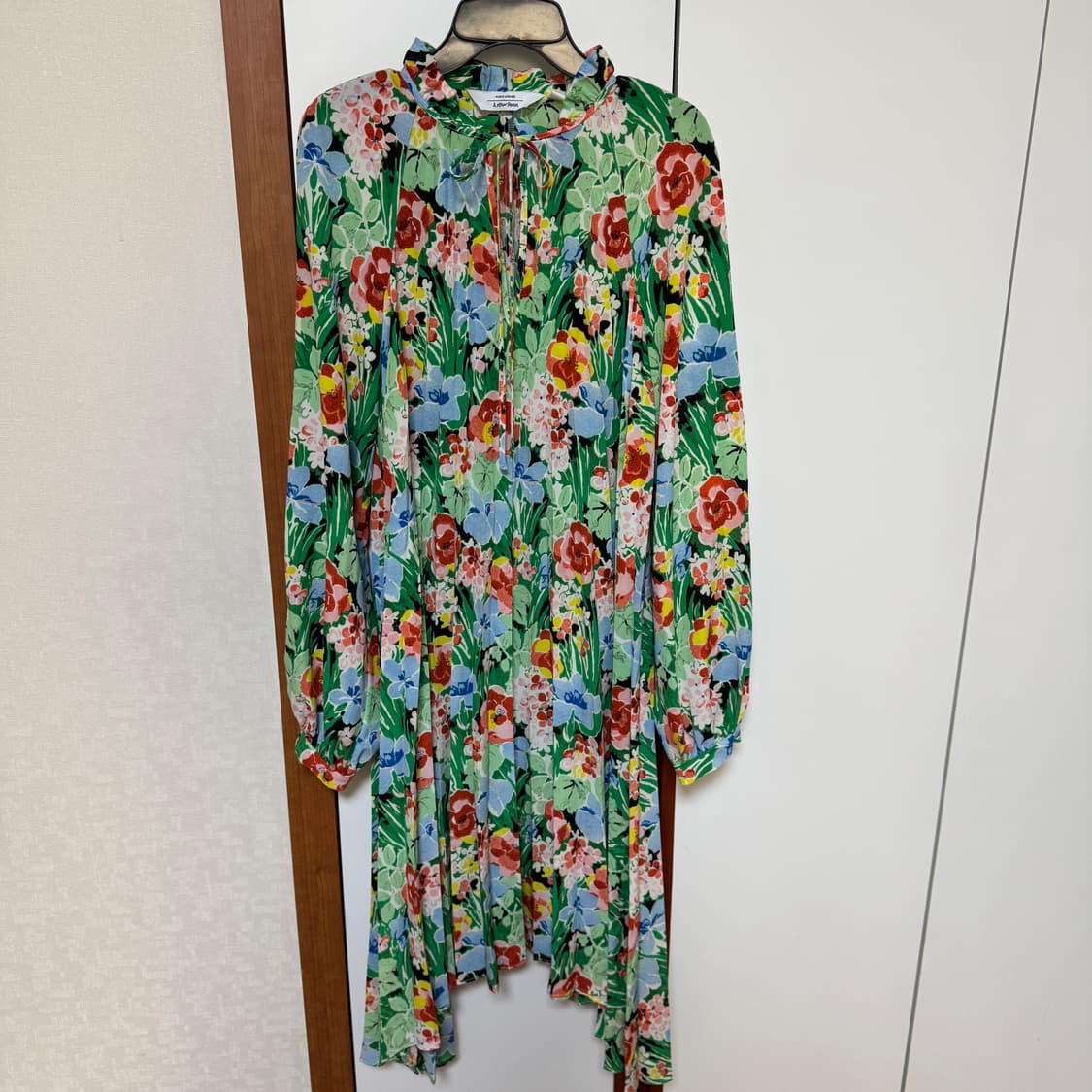 앤아더스토리즈 원피스 상품이미지4