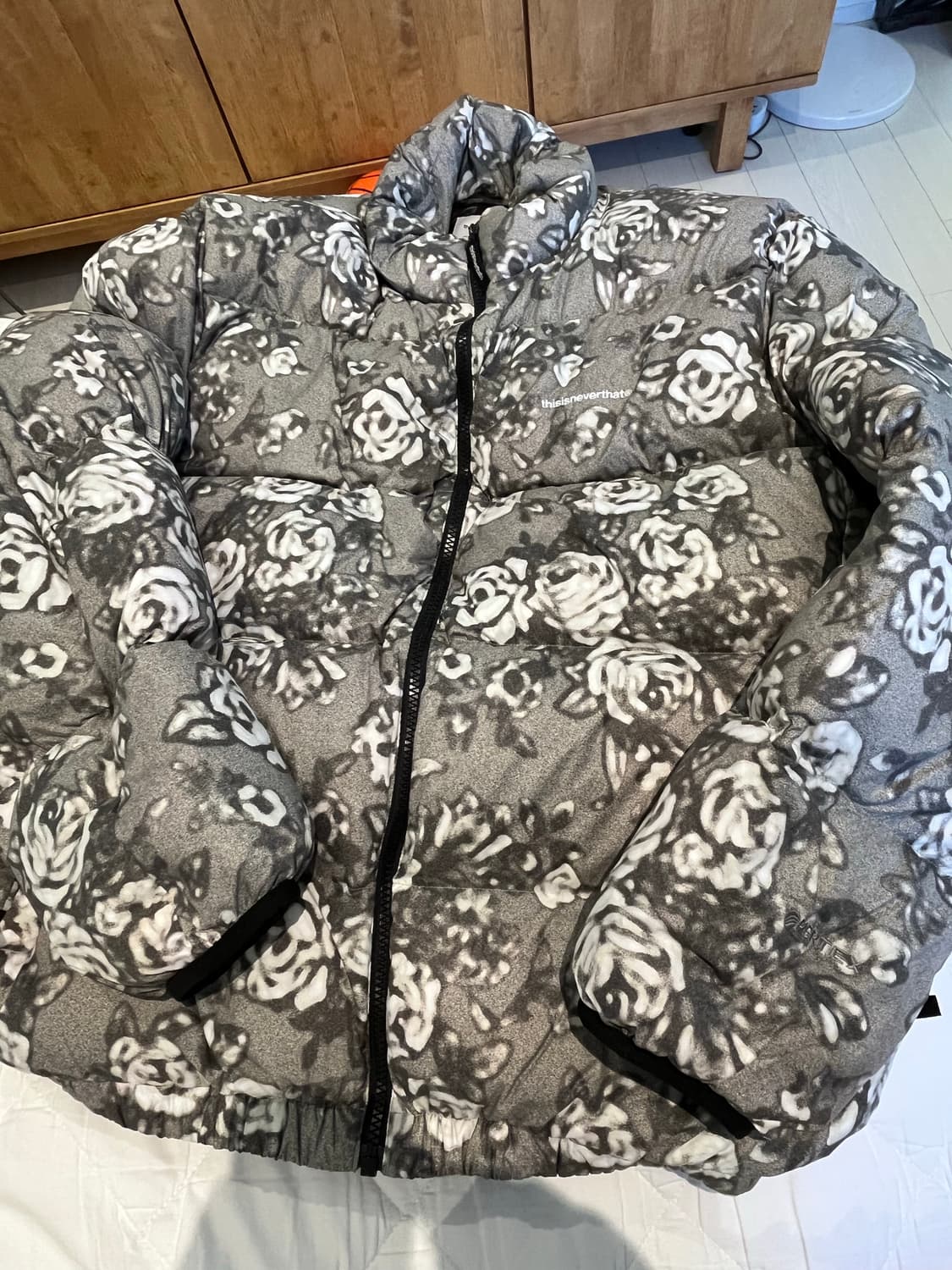 디네뎃 패딩(정품) 상품이미지1