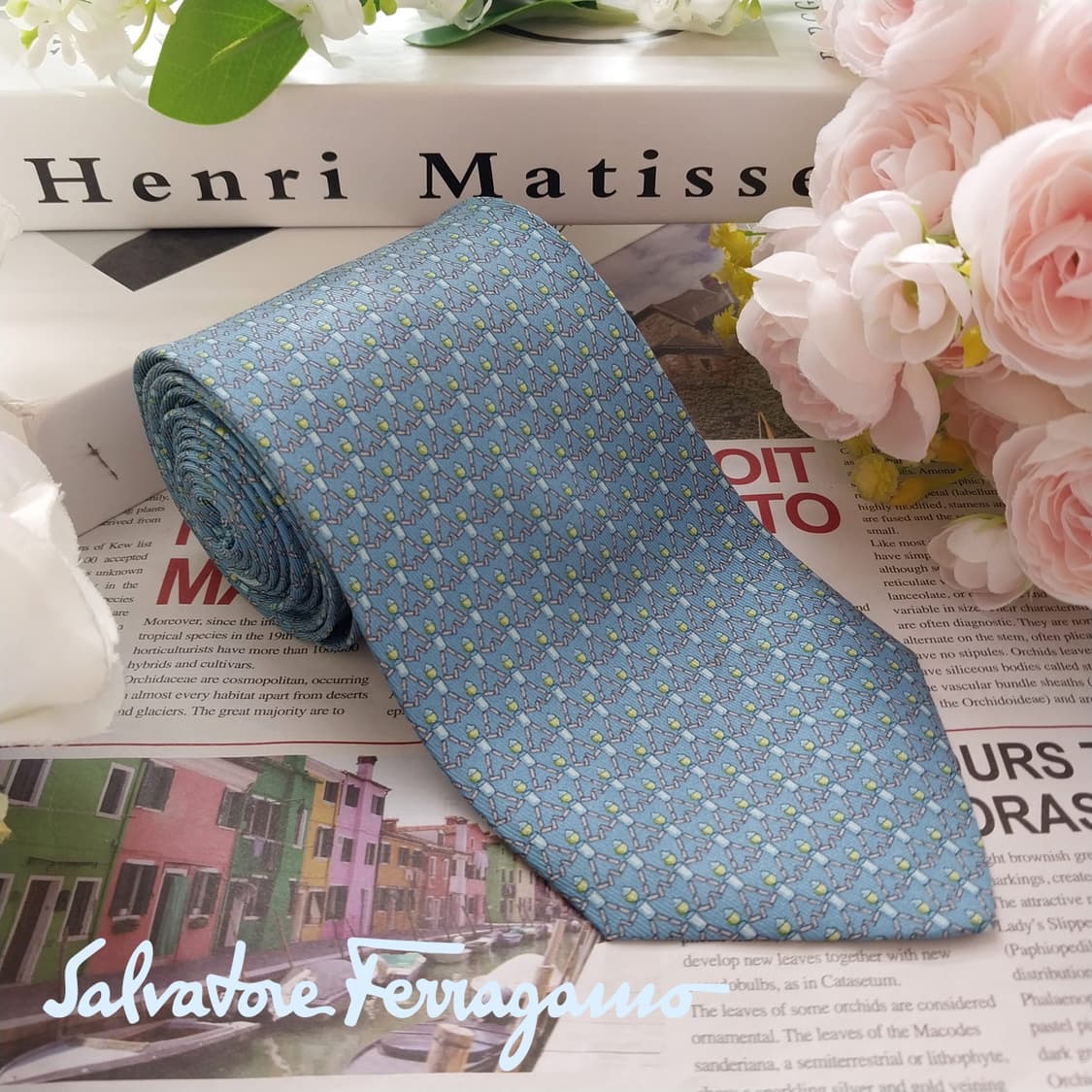 살바토레 페라가모 밀랍인형 모티브 넥타이 8.2cm A+등급 K1951 상품이미지2