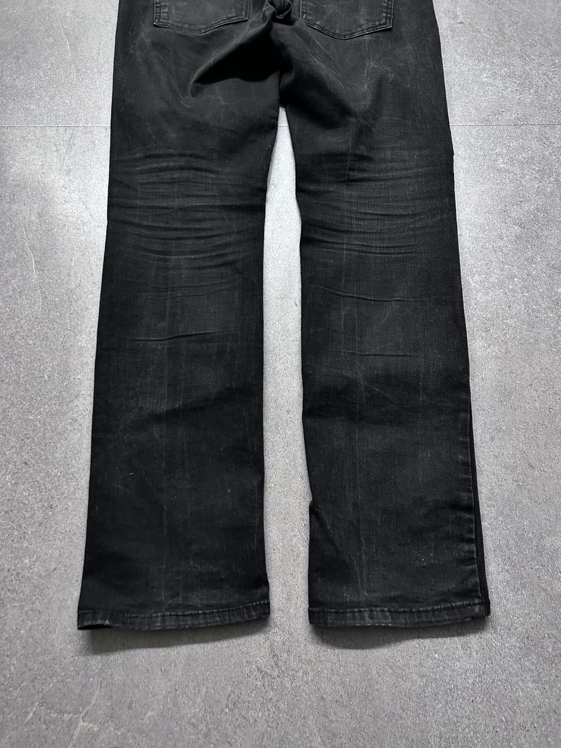 돌체앤가바나 롱 블랙 워싱 데님 팬츠 상품이미지8