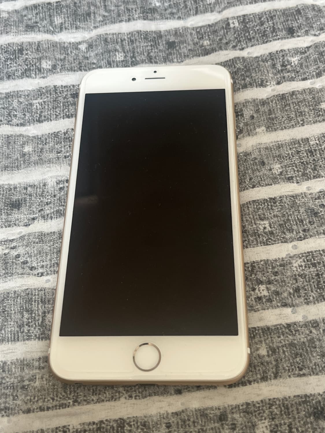 아이폰6 플러스 골드 64GB 상품이미지2