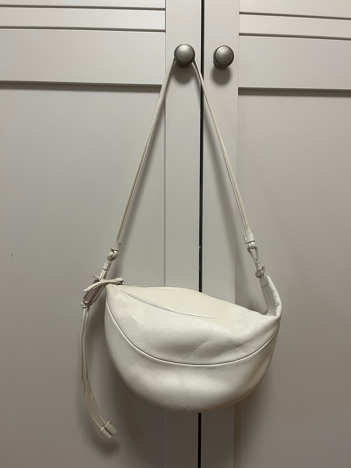 아카이브앱크 플링백 아이보리 숄더백 상품이미지3