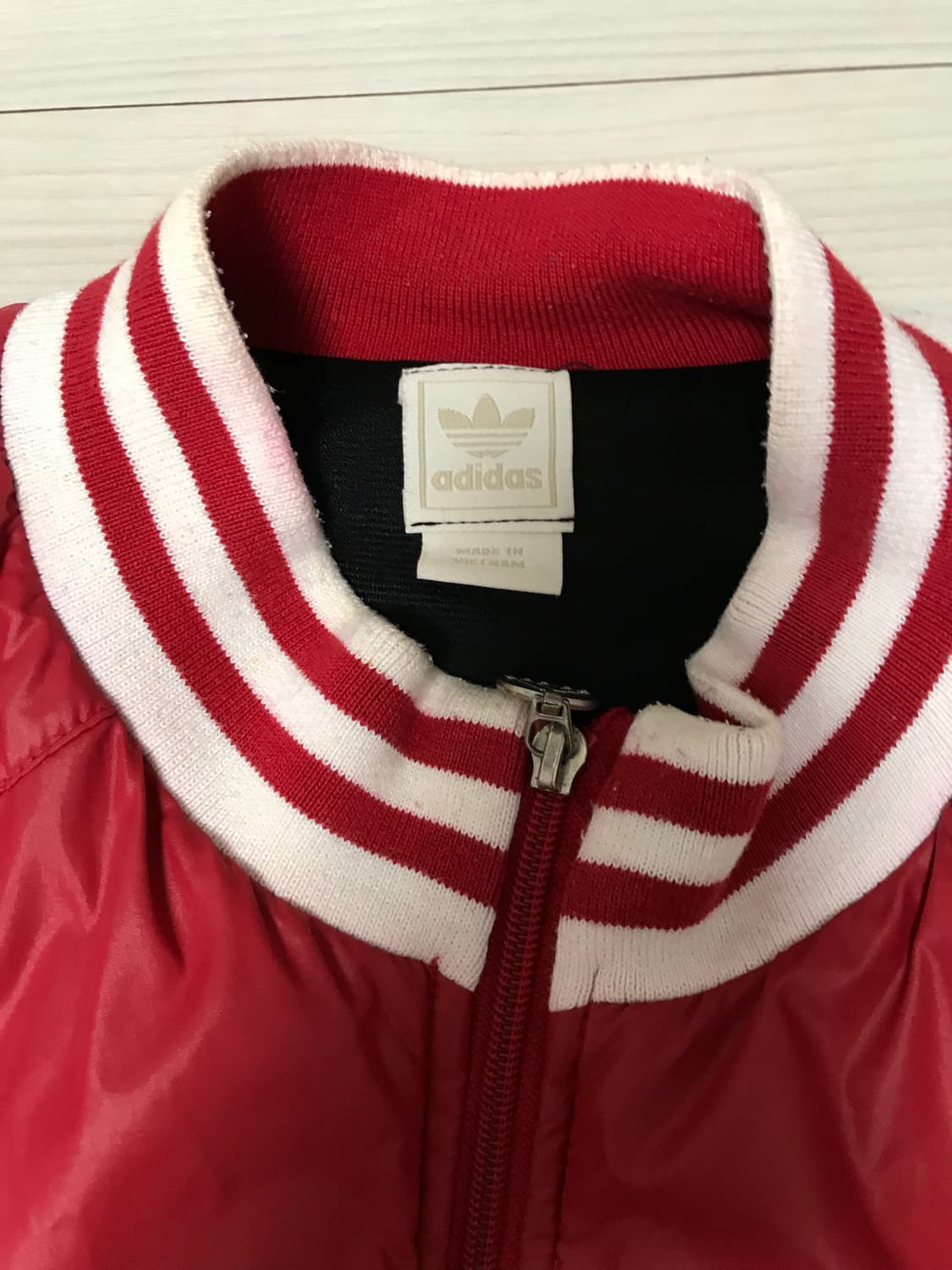 Adidas padding 상품이미지1