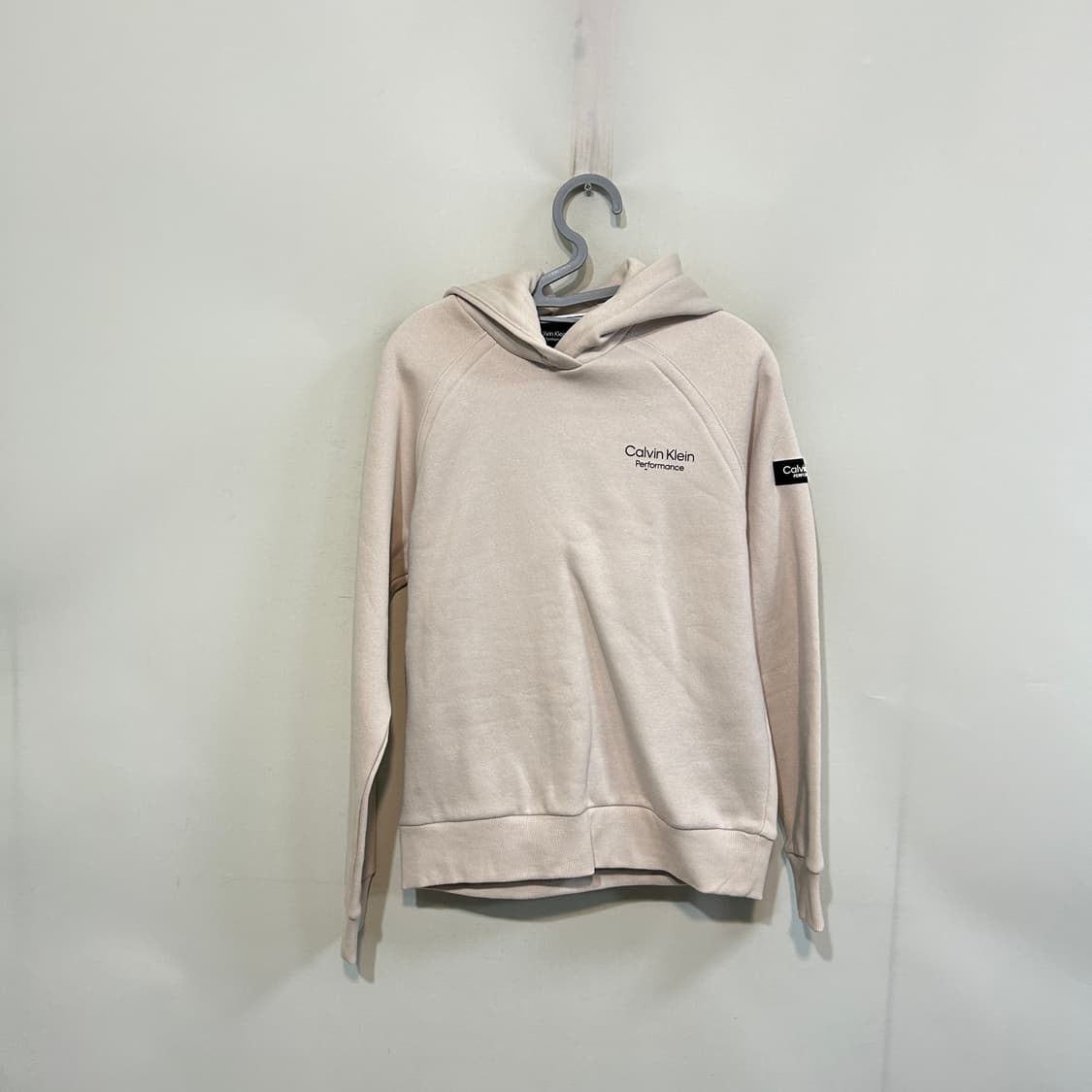 켈빈클라인 2024 여성 기모 후드티 S  상품이미지1