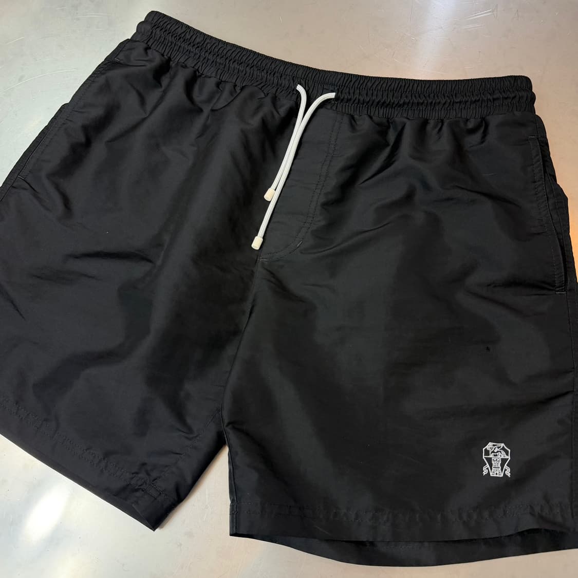 [리오브] 브루넬로 쿠치넬리 자수 로고 스윔 숏팬츠 상품이미지3