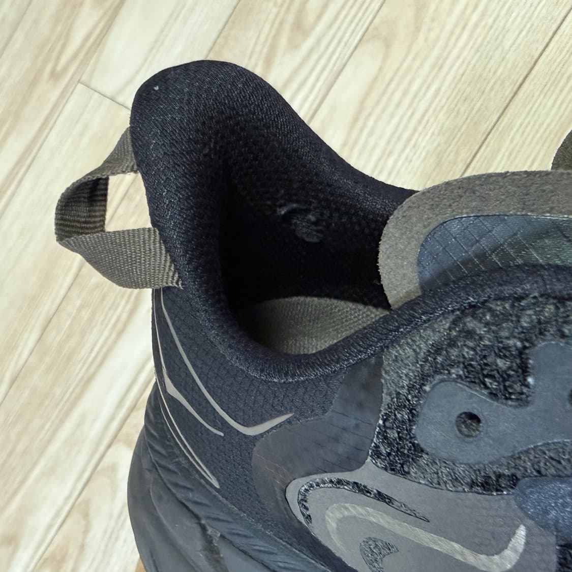 HOKA SATISFY 호카 새티스파이 클리프톤 285 상품이미지5