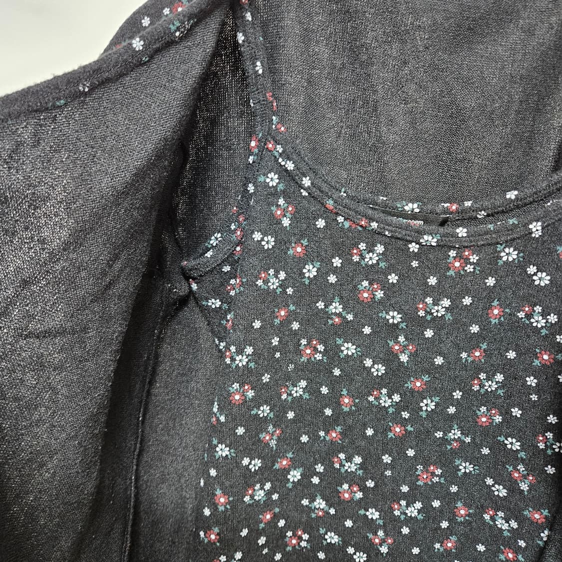 F 폴리수엠 플라워 패턴 가디건 상품이미지4