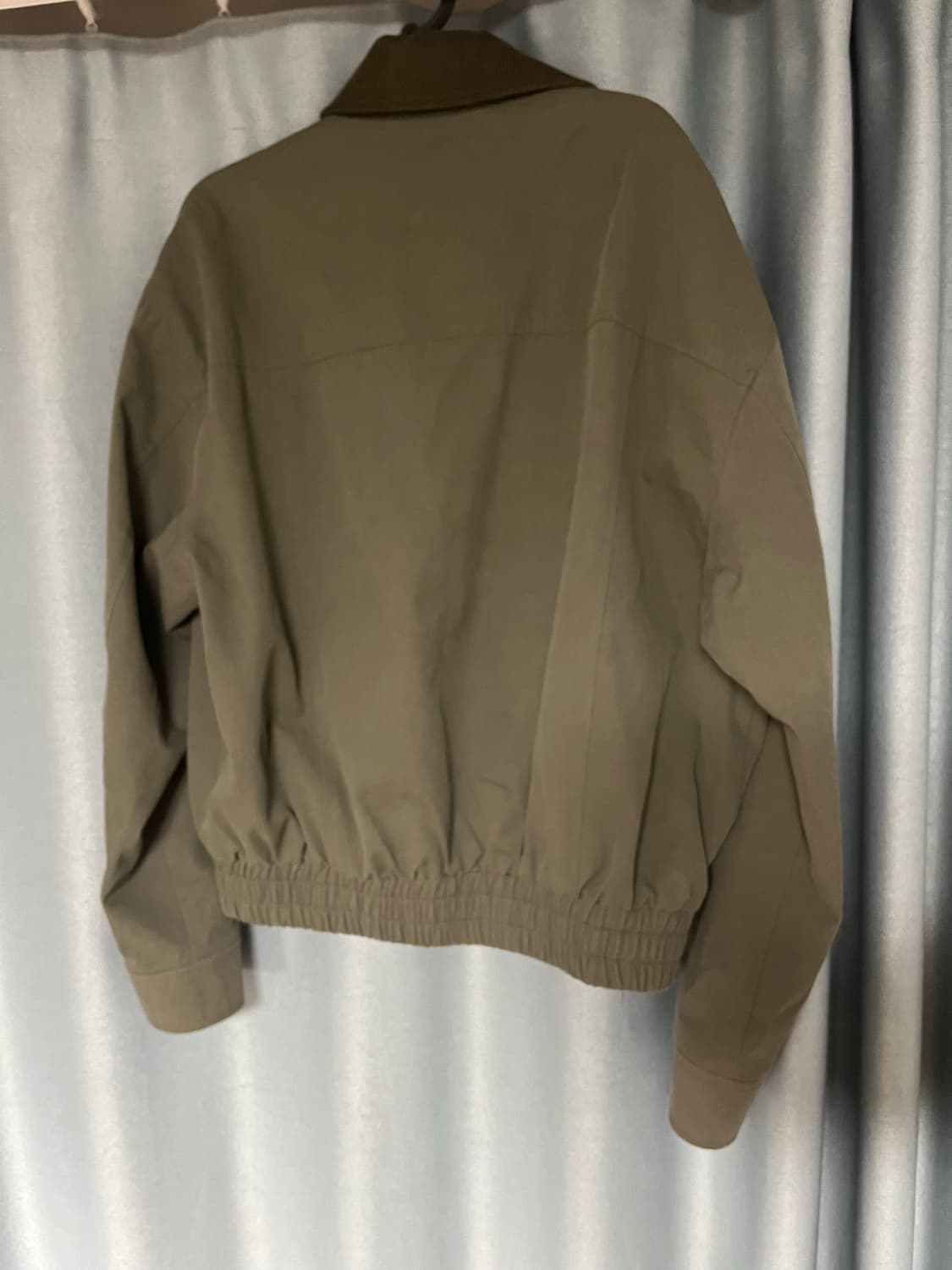 인템포무드 루프 포켓 워크 자켓 카키 상품이미지4