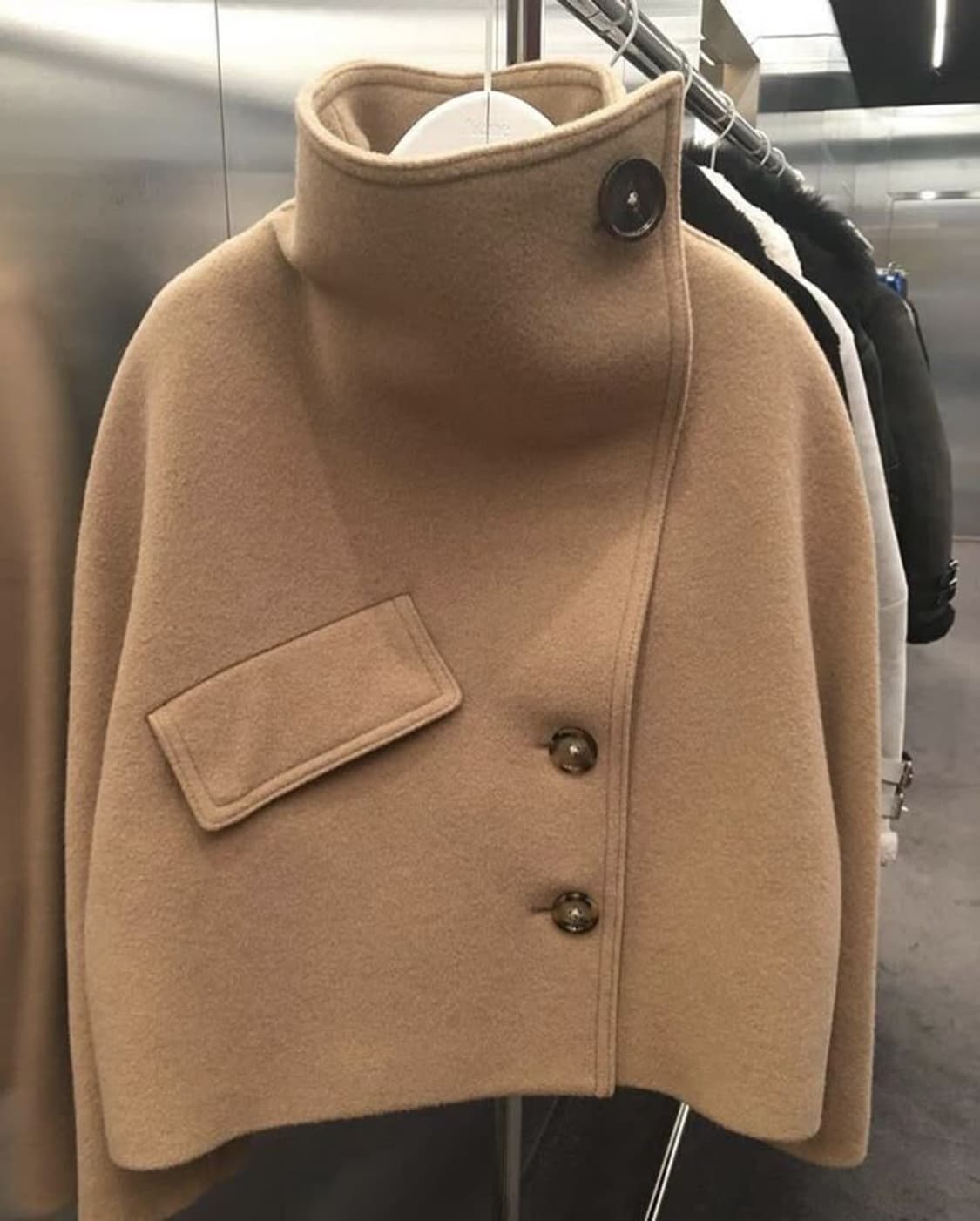 Acne studios 셰샤 보일드 울 코트 상품이미지1