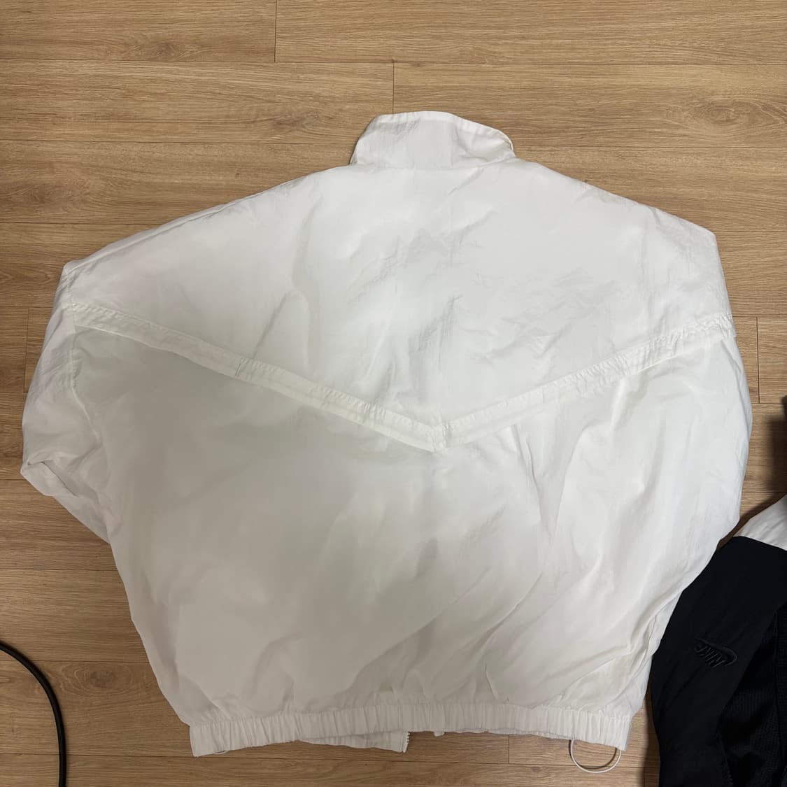 나이키 NSW 에센셜 윈드러너 우븐 자켓 화이트 상품이미지2