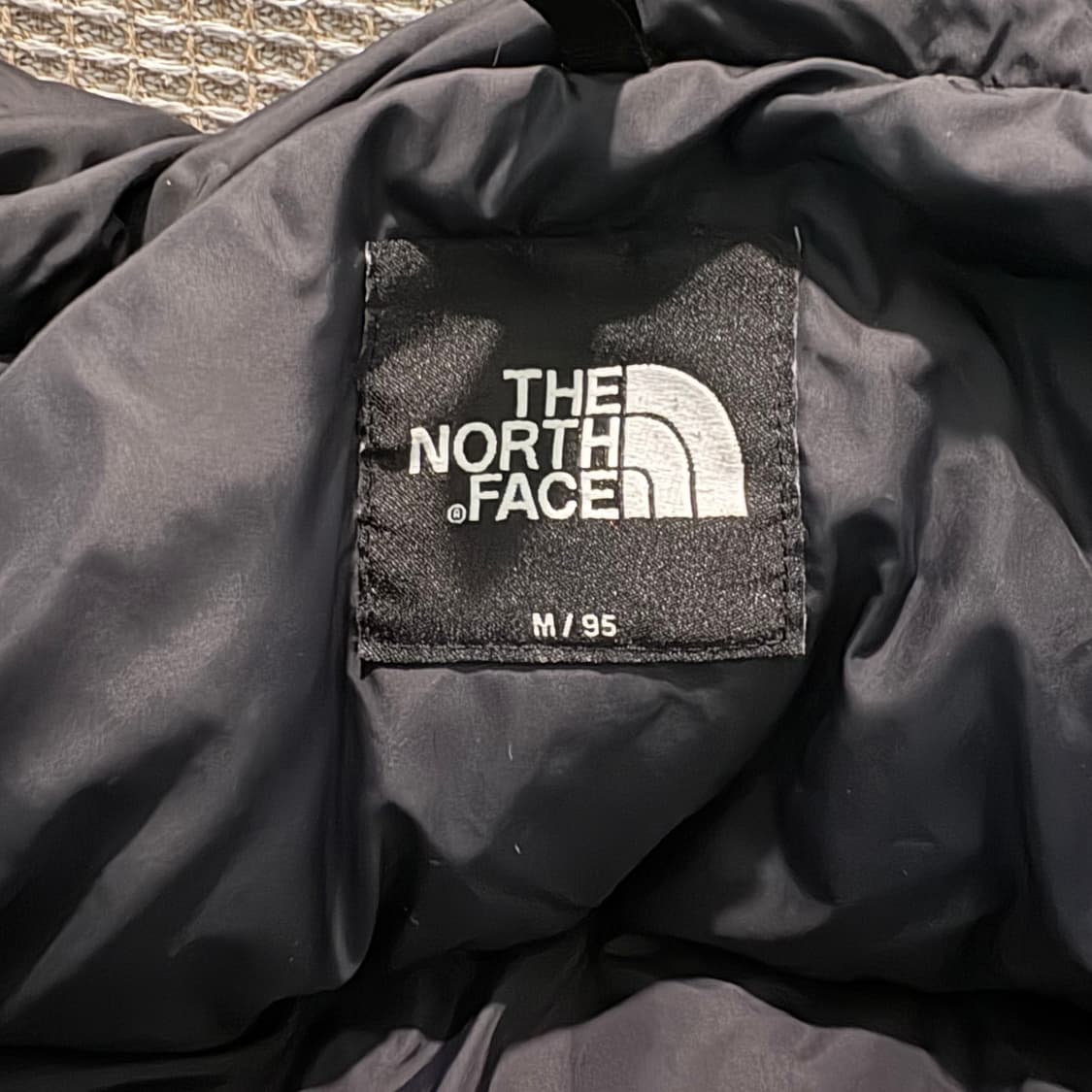 노스페이스 1996 눕시 95 블랙 패딩 상품이미지3
