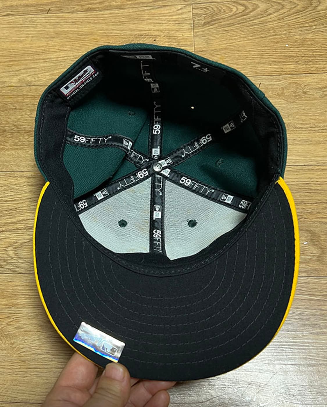 뉴에라 59FIFTY 오클랜드 애슬레틱스 피티드캡 다크그린 57.7cm 상품이미지3