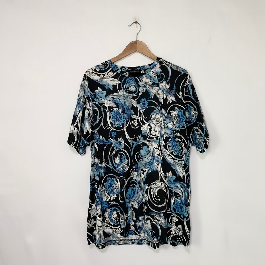 베르사체 엔틱 플라워 패턴 빈티지 반팔 티셔츠 2XL 상품이미지1