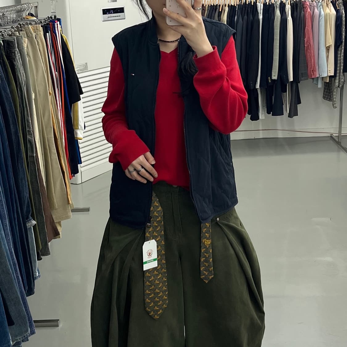 타미힐피거 블랙 패딩 조끼 상품이미지2