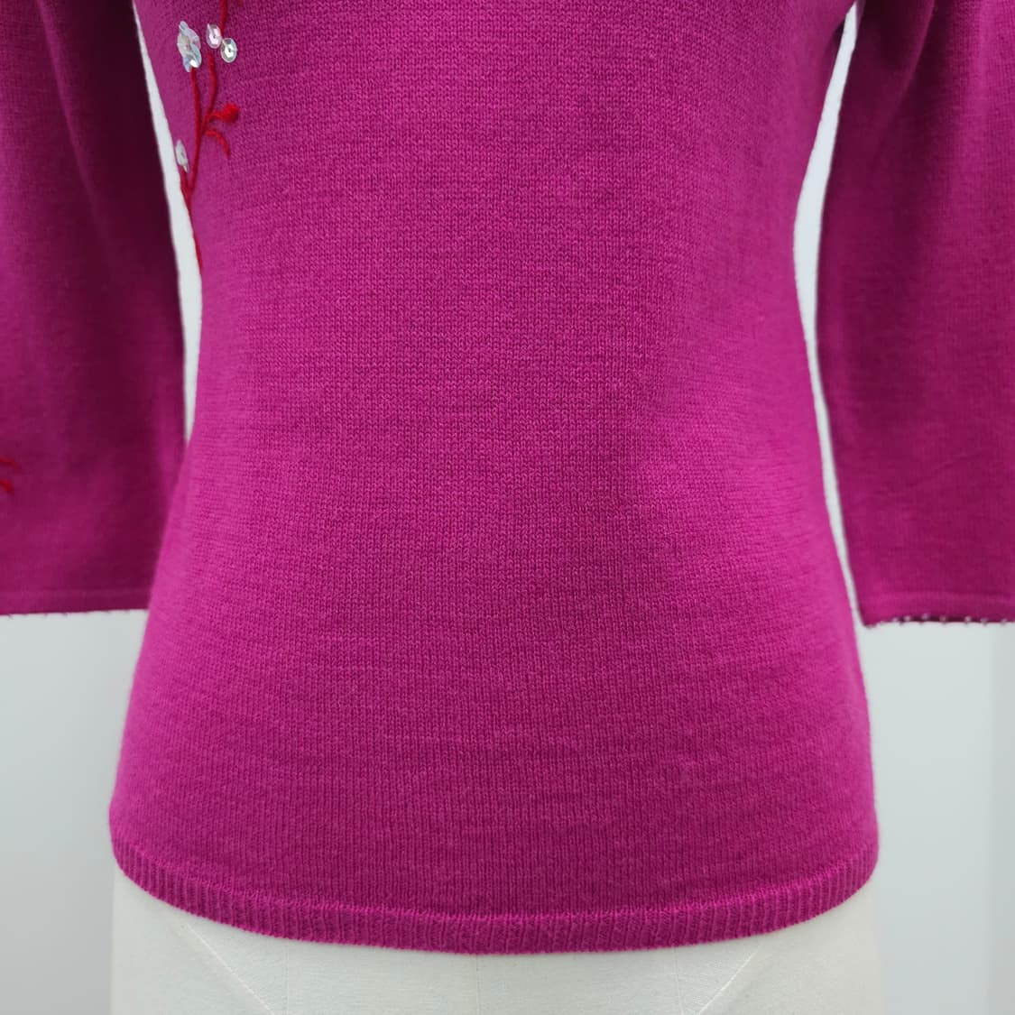 울 핫핑크 플라워 사선 자수 7부 니트 상품이미지7