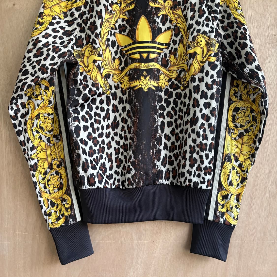 아디다스 제레미스캇 레오파드 트랙탑 상품이미지6