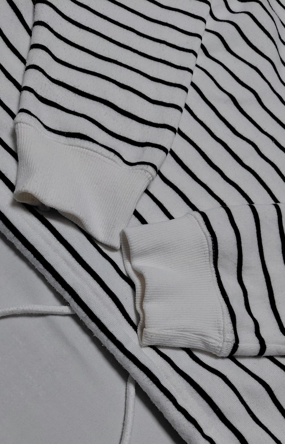 [FREE] 로데오 크라운즈(RCWB) 스트라이프 후드 티셔츠 상품이미지7