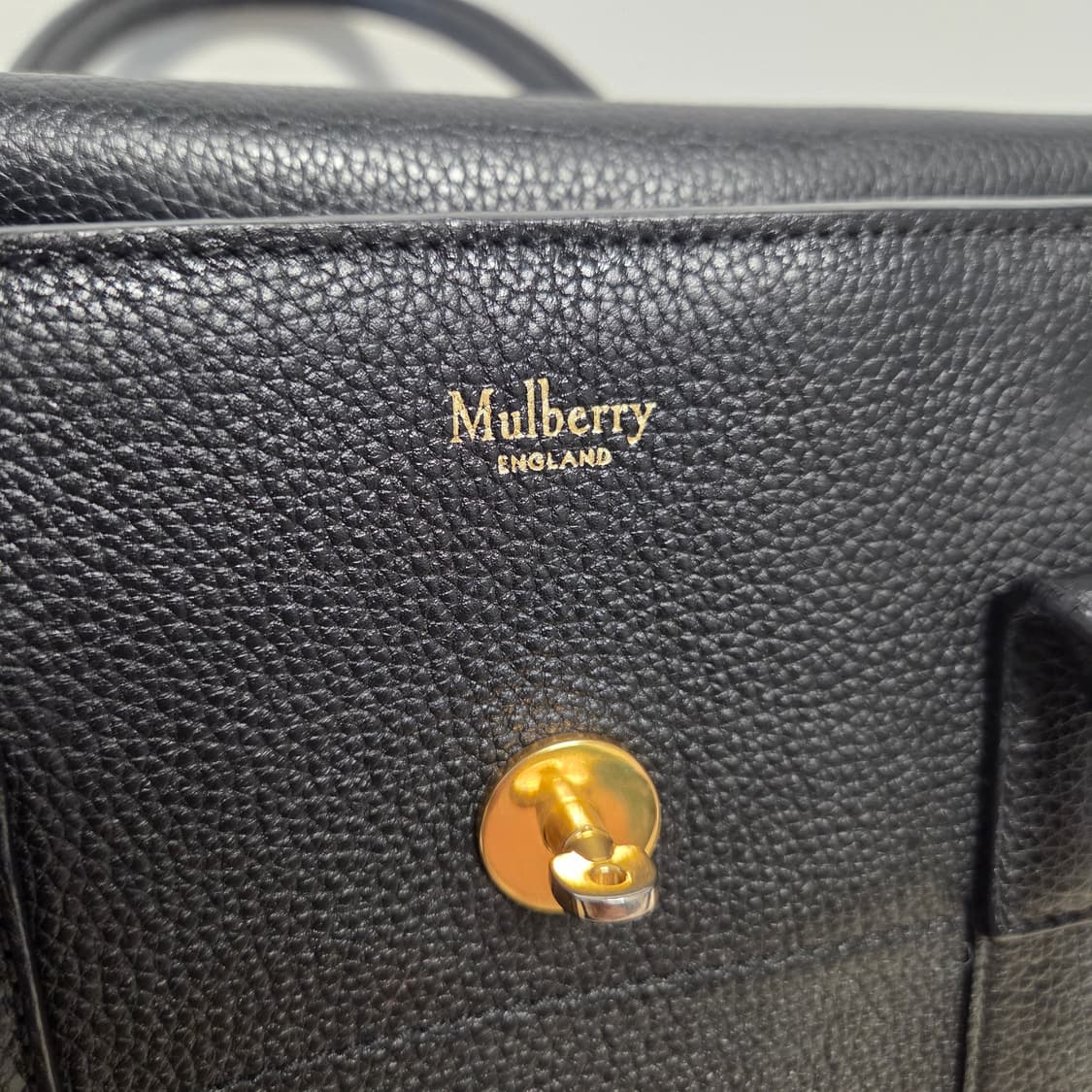 Mulberry 멀버리 정품 뉴베이스워터 금장 블랙 그레인 투웨이 플랩백 상품이미지6