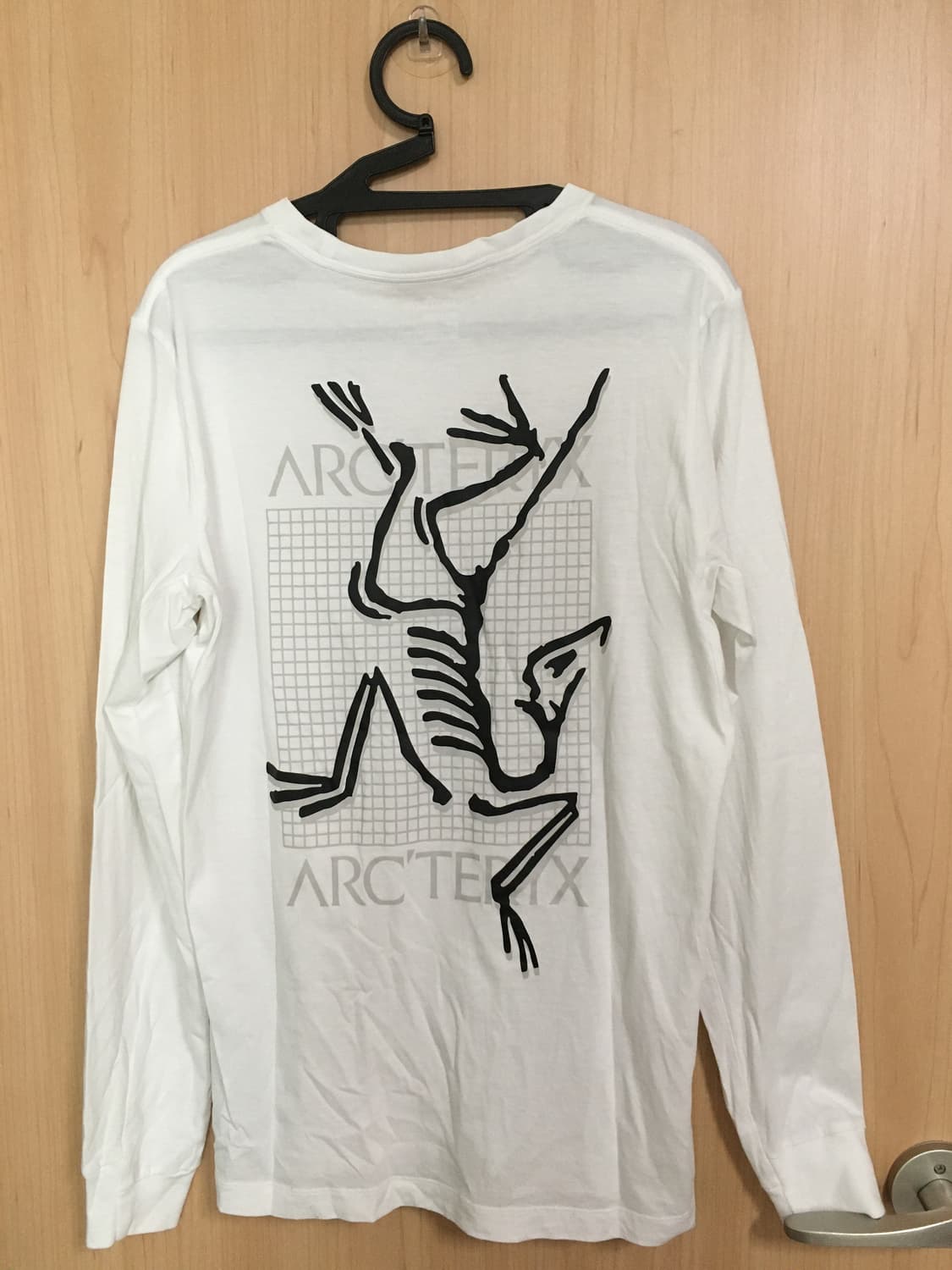 아크테릭스 아크멀티 버드 로고 롱슬리브 티셔츠 화이트 라이트 상품이미지4
