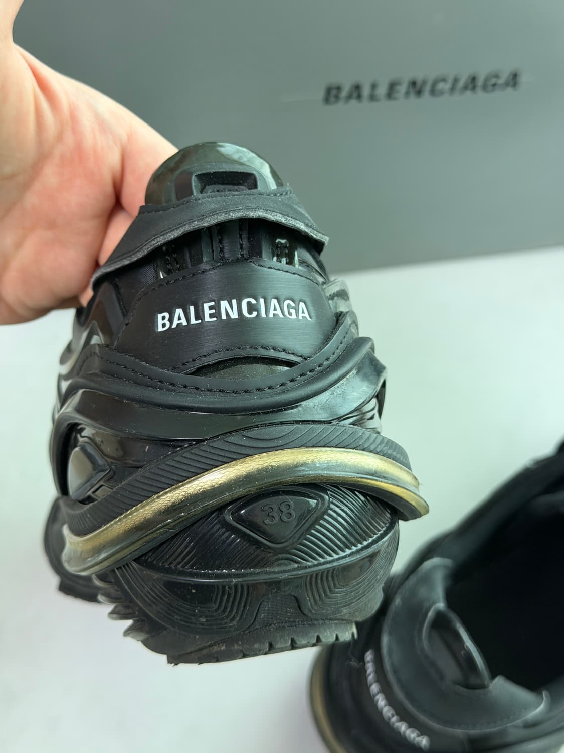 발렌시아가 타이렉스 38사이즈 (235정도) 상품이미지4