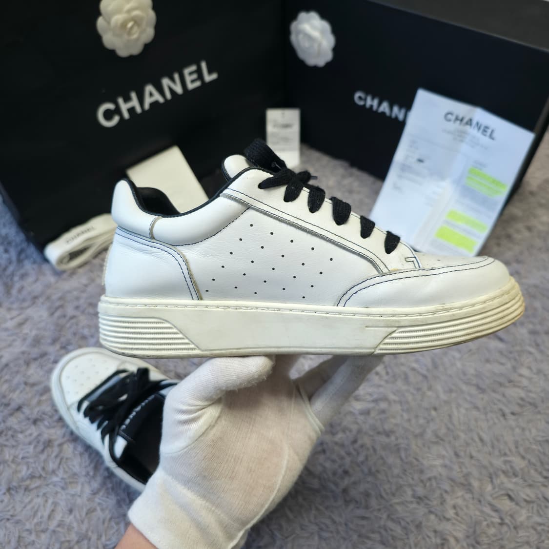 {클로젯}[37][풀구성+인보이스]샤넬 테니스 백로고 스니커즈 상품이미지5
