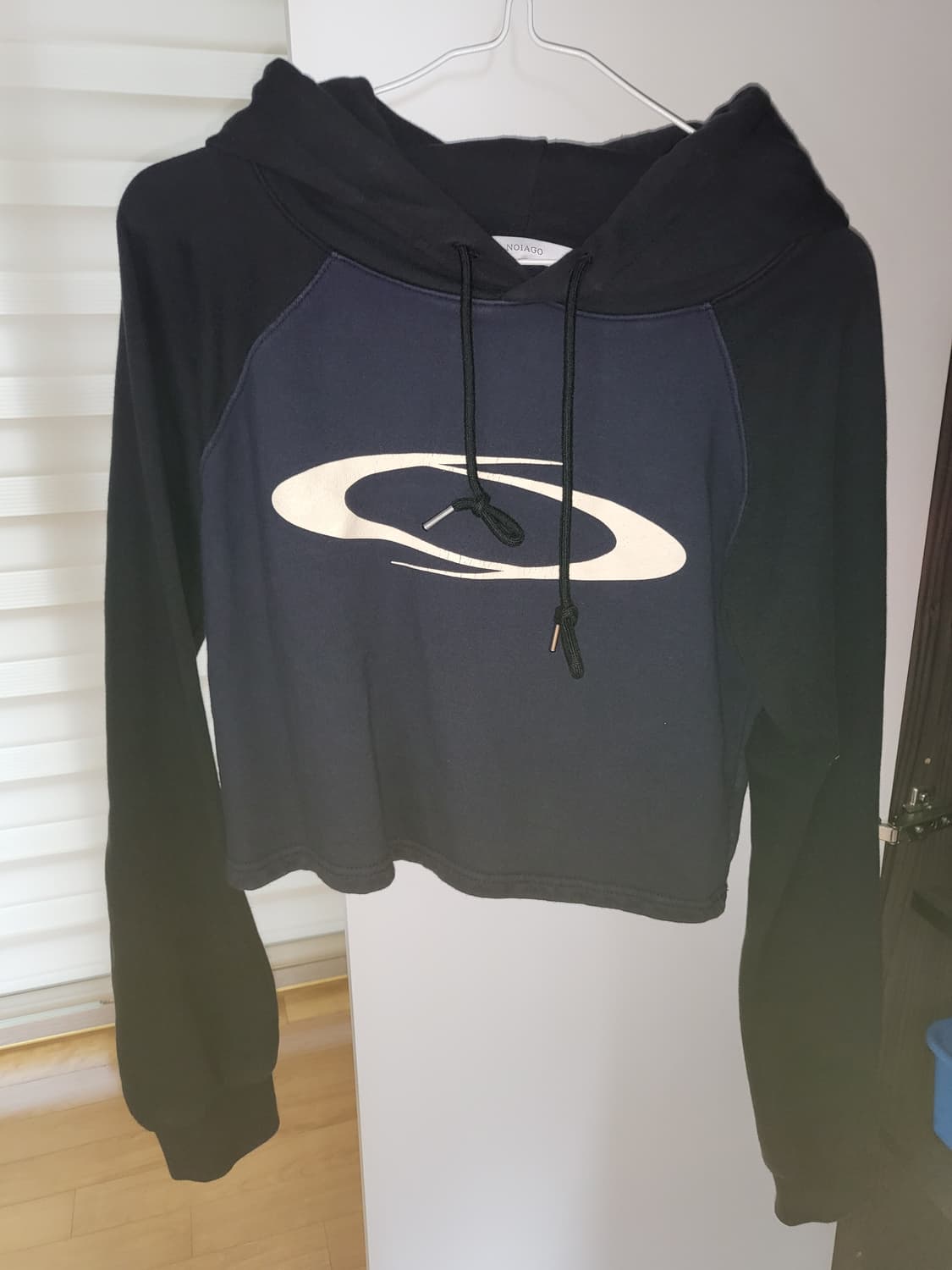 노이아고 후드티 상품이미지1