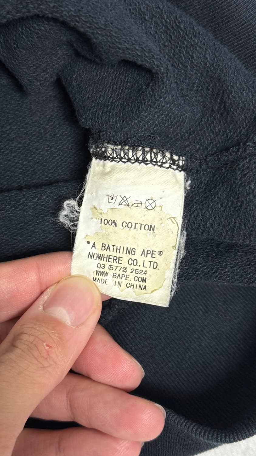 베이프 검정 맨투맨 스웻셔츠 상품이미지4