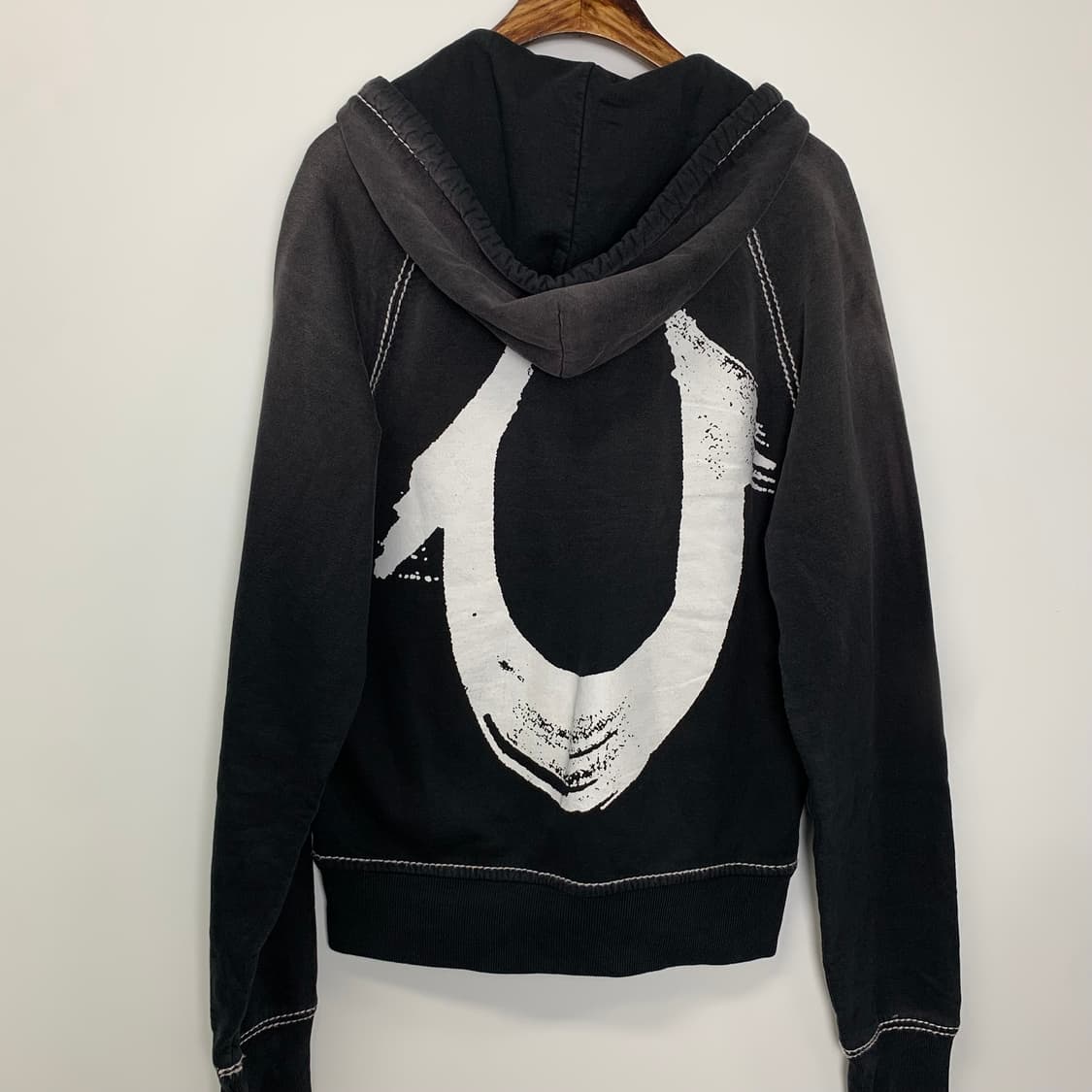 트루릴리전 y2k 와투케 스펠아웃 스티치 블랙 후드집업 상품이미지3