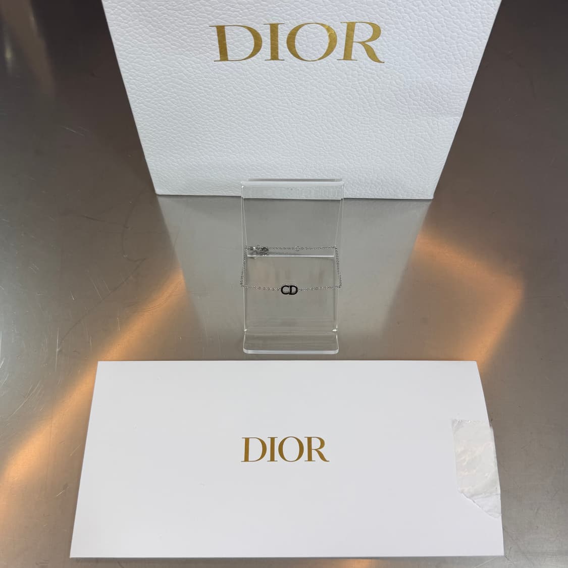 [리오브전포점] 디올 클레어디 룬 팔찌 상품이미지1