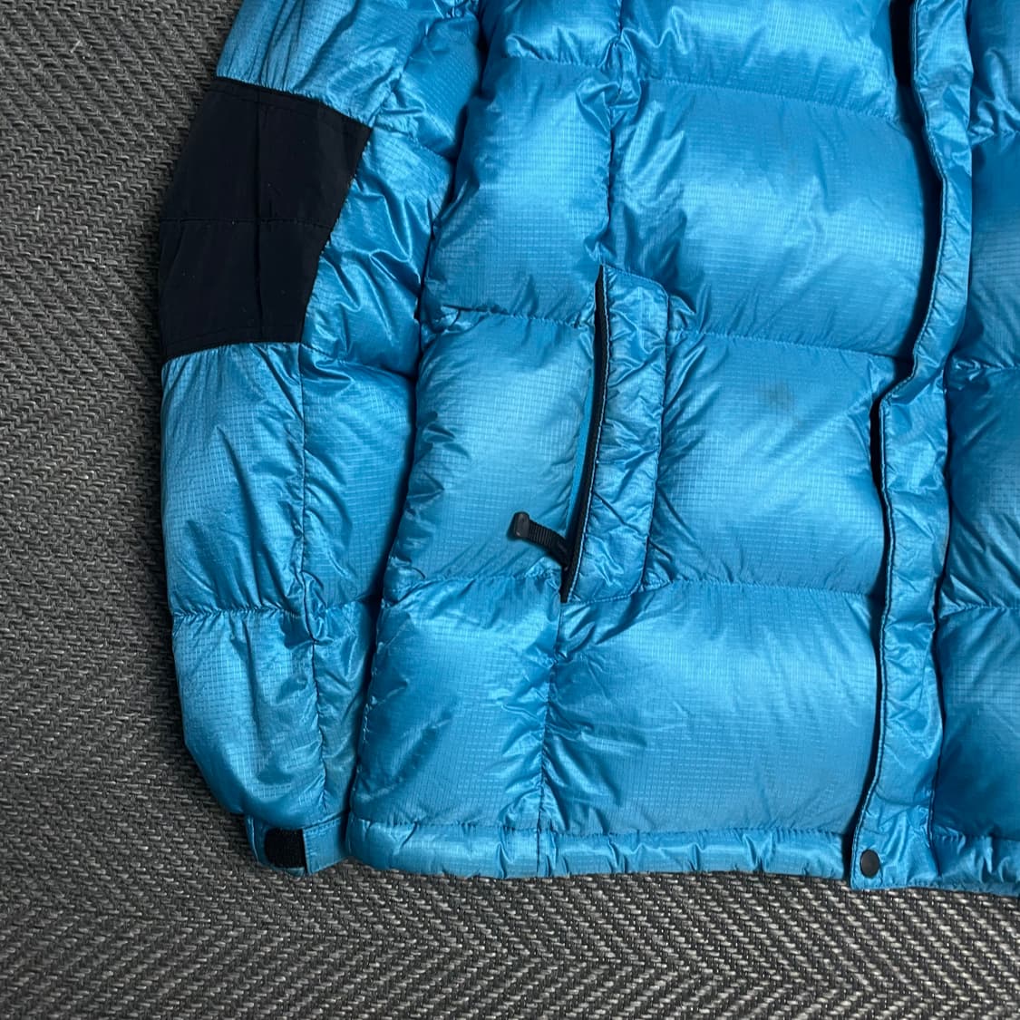 아디다스 하이킹 벌키 800 구스다운 푸퍼 패딩 o 5363 상품이미지3