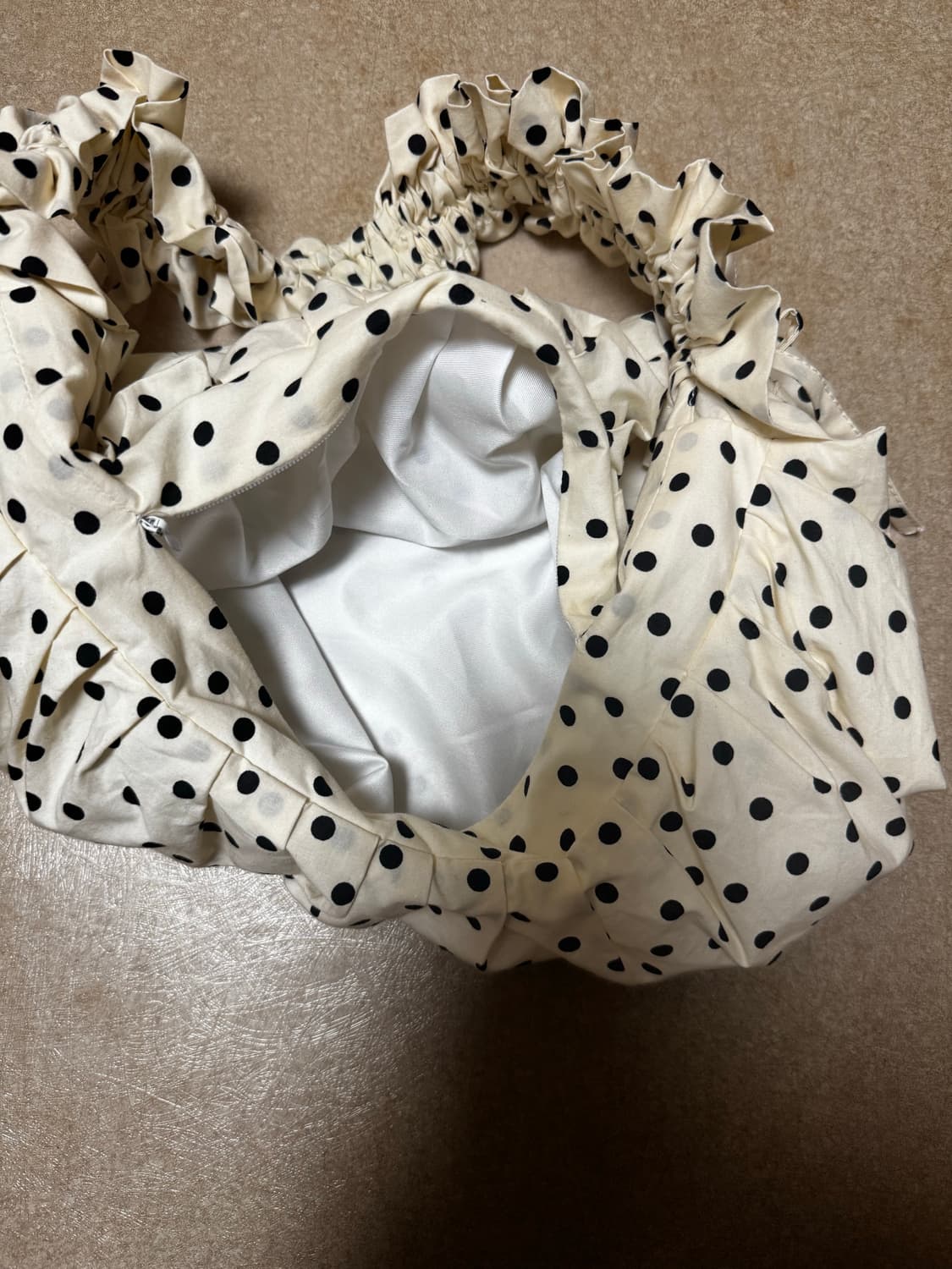 땡땡이 가방 판매합니당 상품이미지2