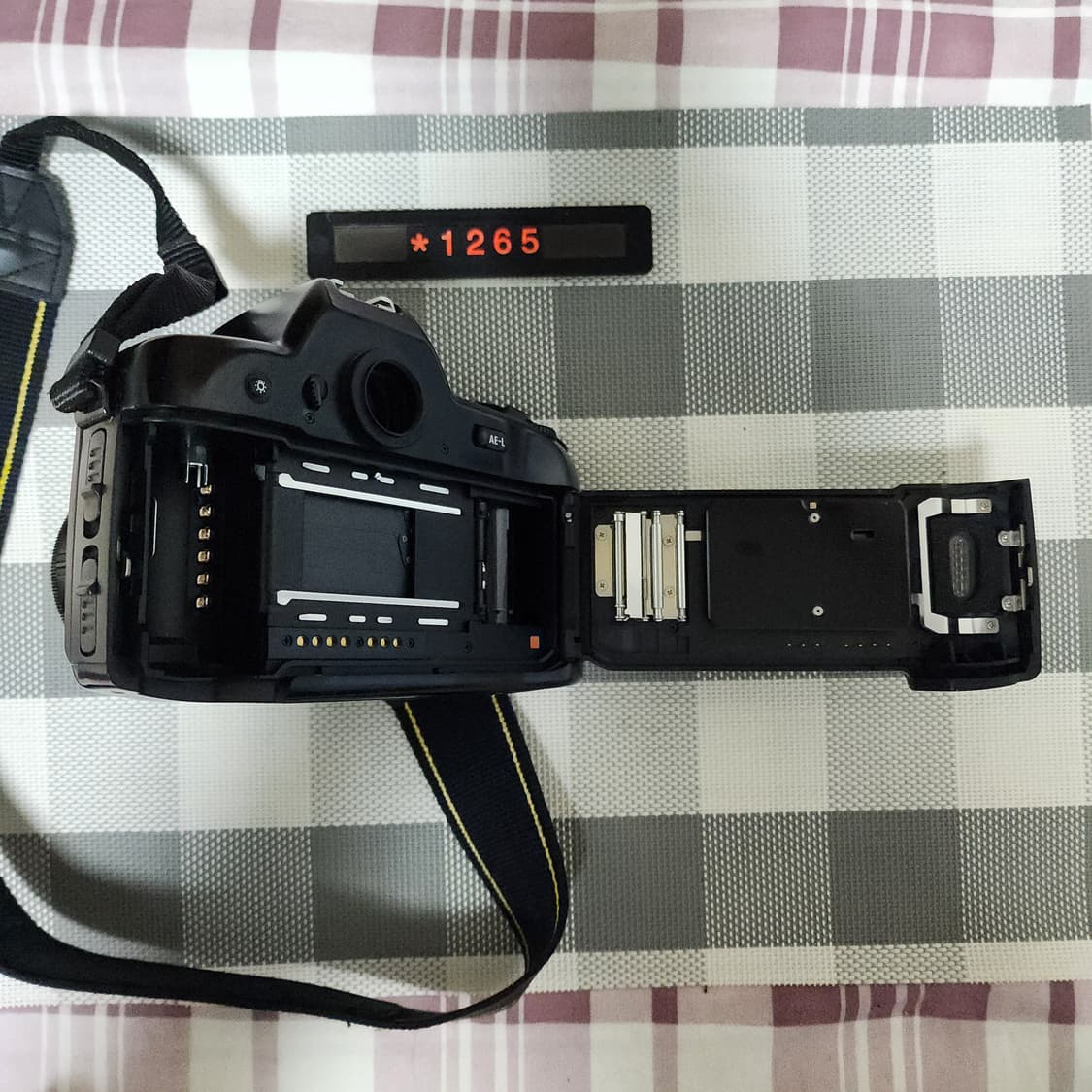 니콘 F 90 X 필름카메라 데이터백 상품이미지6