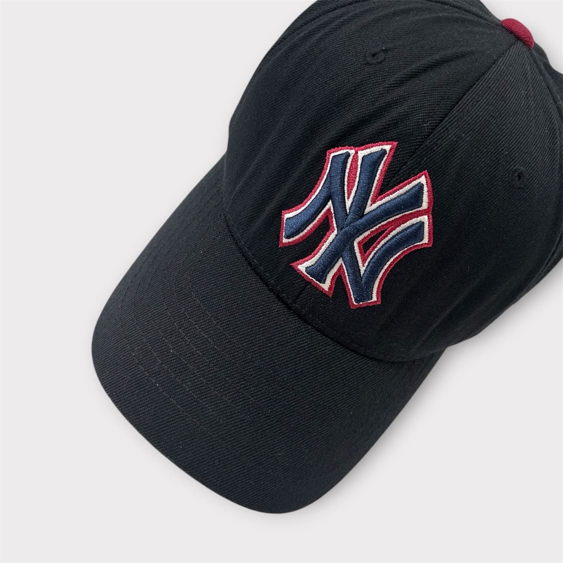 MLB 뉴욕양키스 버건디 밑창 배색 볼캡 (1815) 상품이미지8