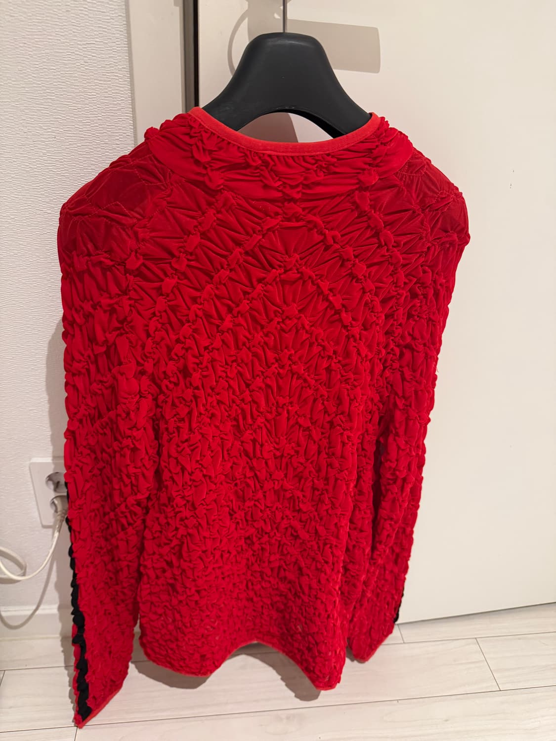 Ponder.er 폰더럴 hug smoked 트랙자켓 레드 상품이미지2