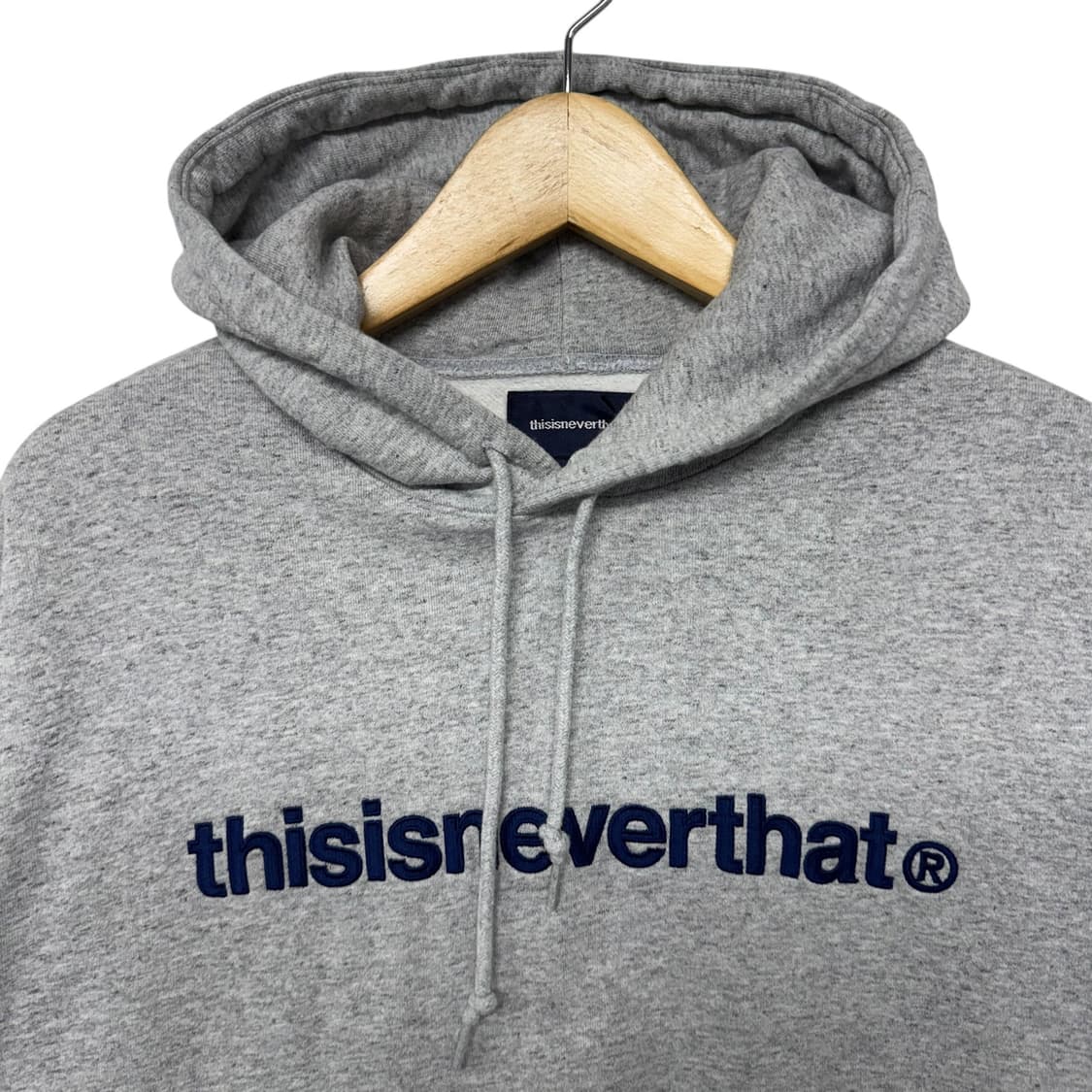 디스이즈네버댓 자수로고 후드티 상품이미지2