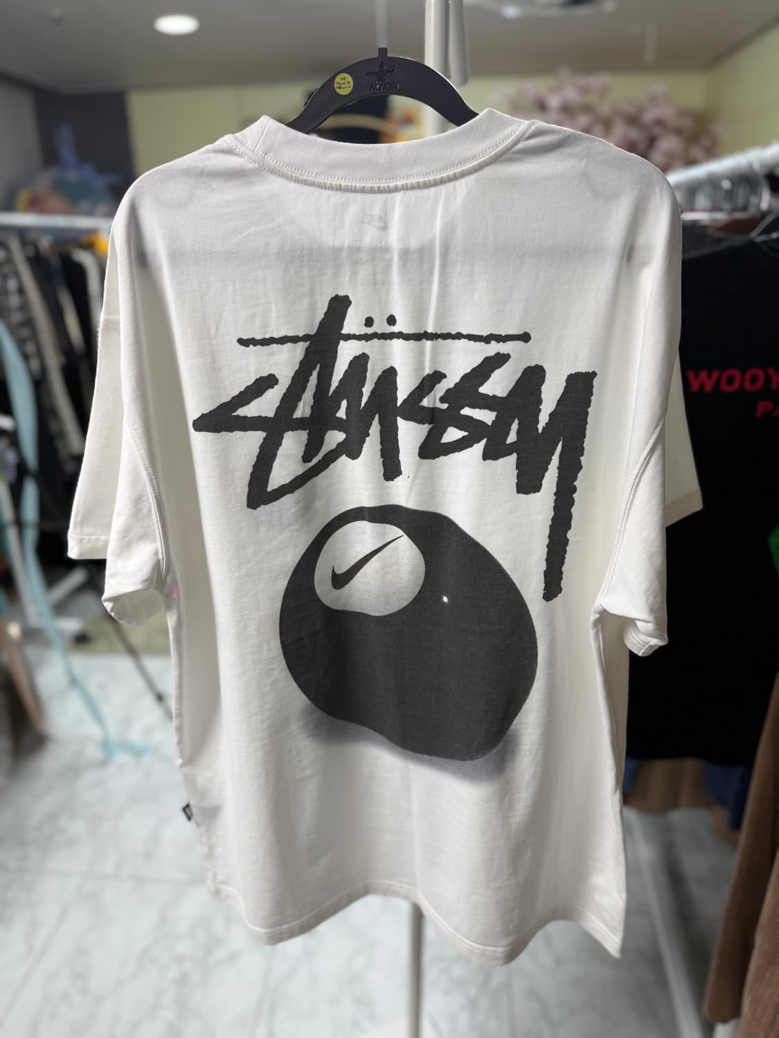 나이키x스투시 8볼 반팔티 화이트 L 상품이미지2