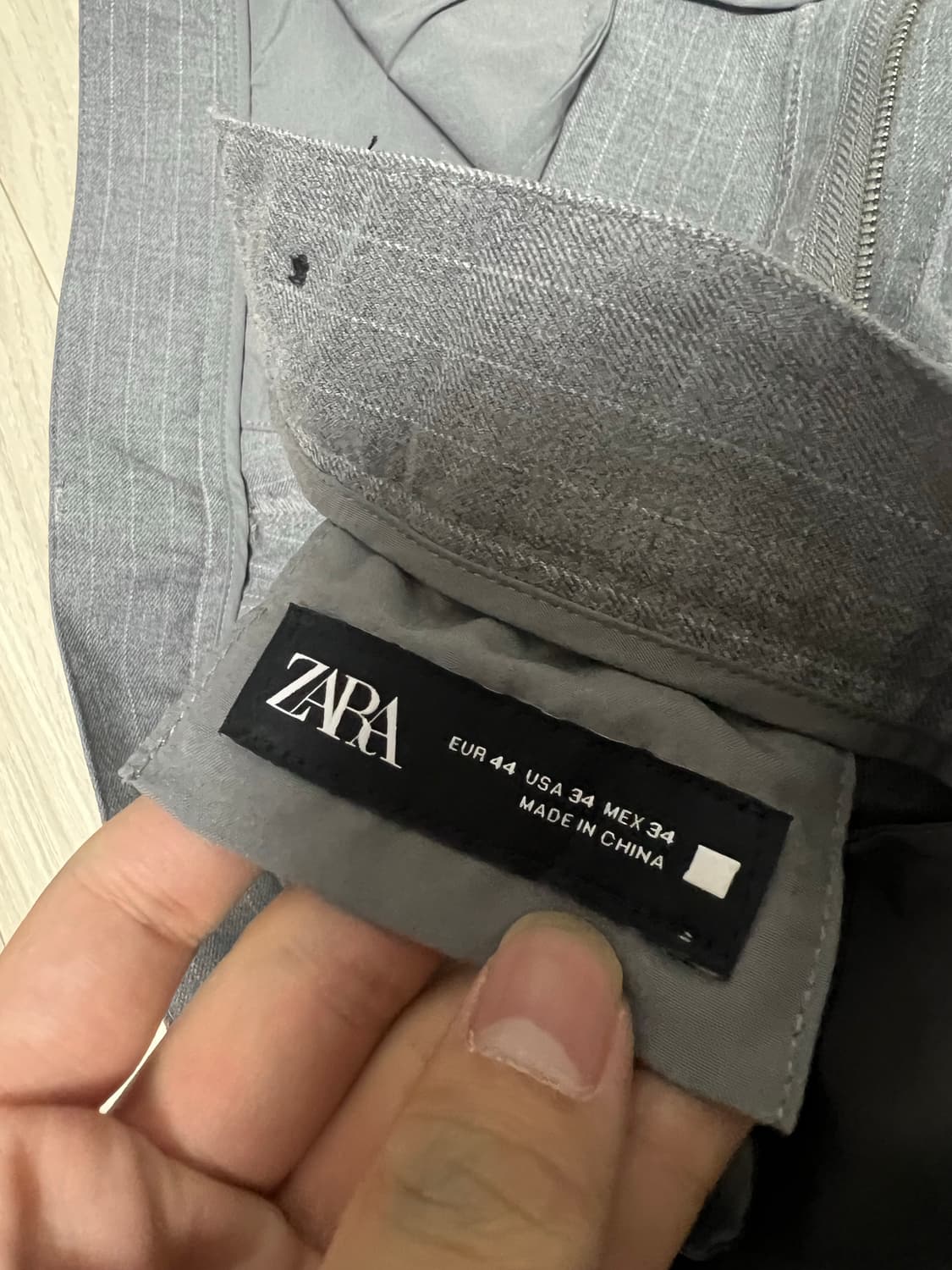 자라 그레이 스트라이프 슬렉스 상품이미지3