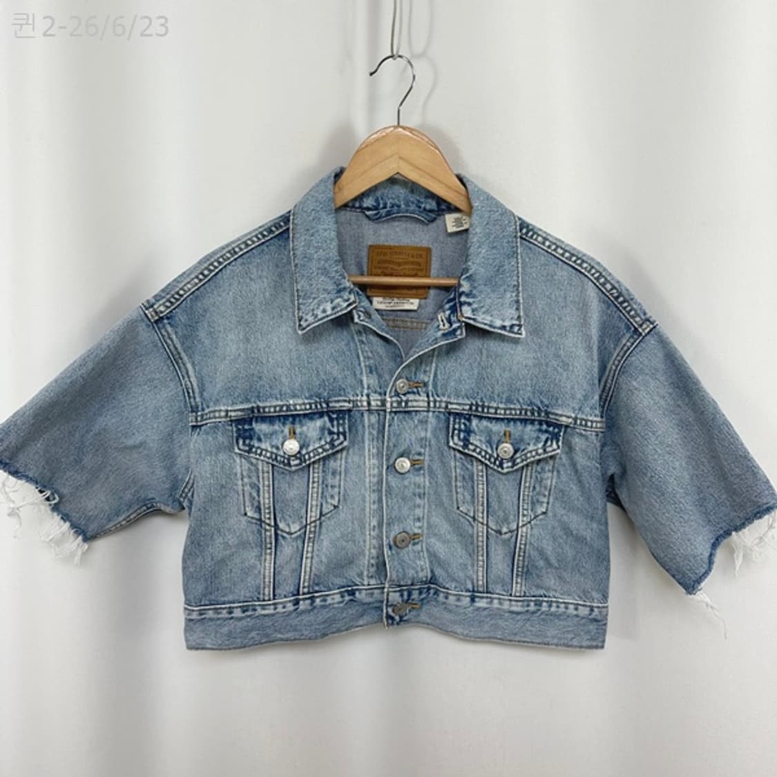 리바이스 여자 크롭 반팔 데님자켓 S 상품이미지1