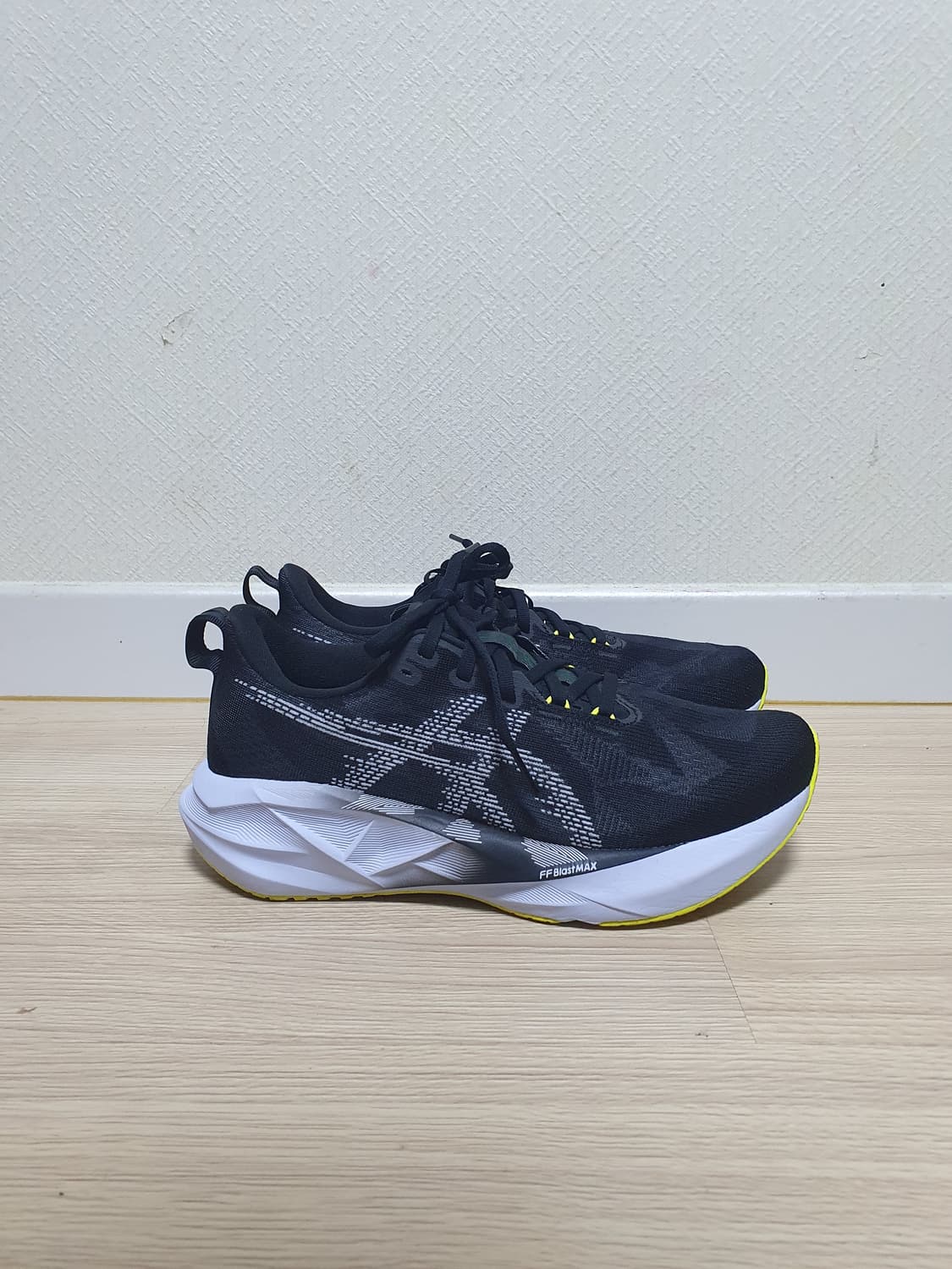 아식스 노바블라스트5 러닝화 260 상품이미지1